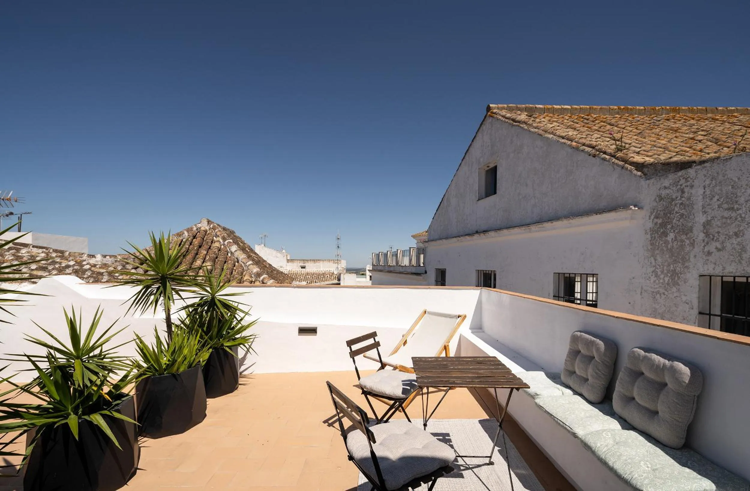 VICTORIA - by Ático73