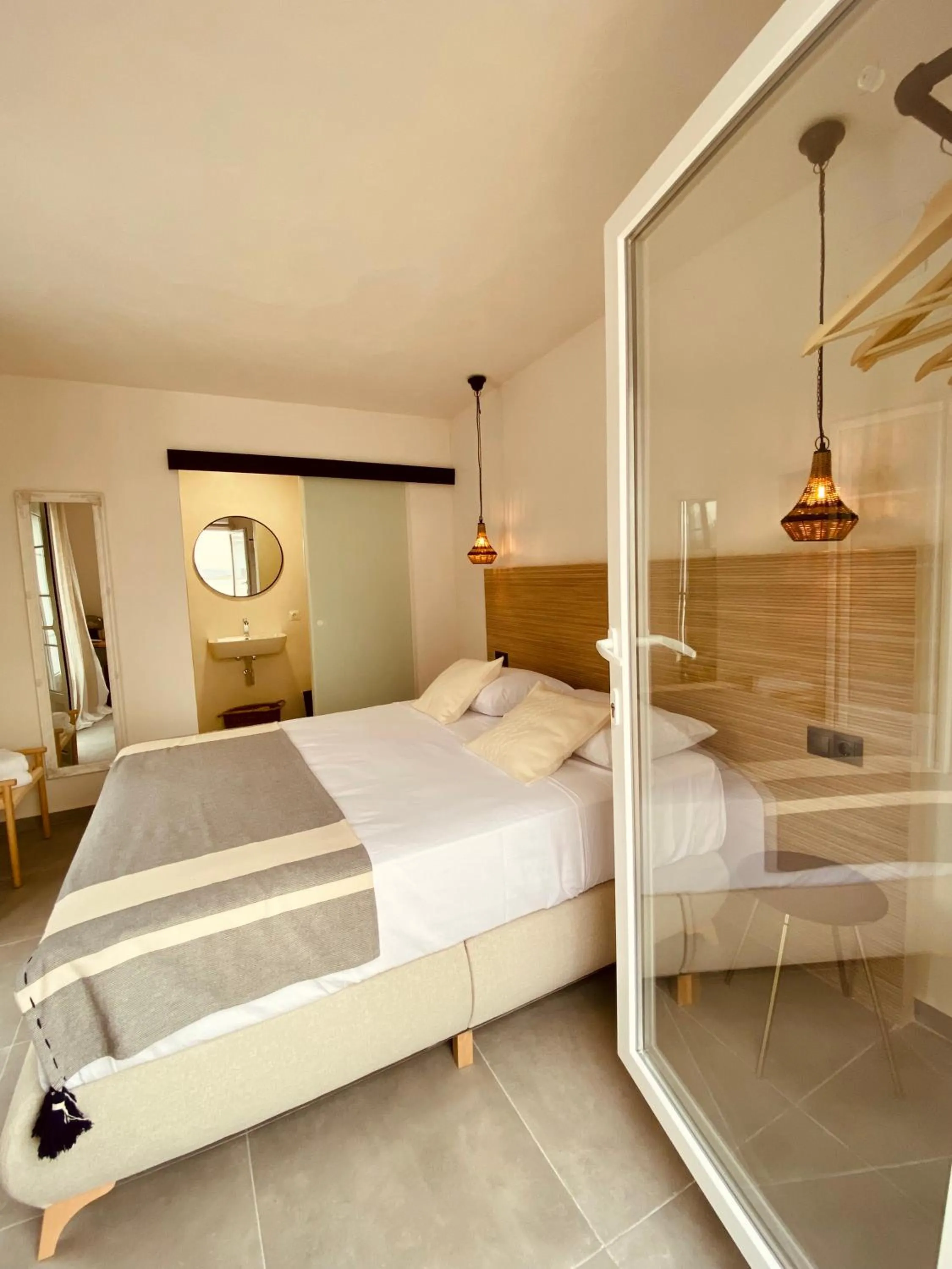 Bed in VICTORIA - by Ático73