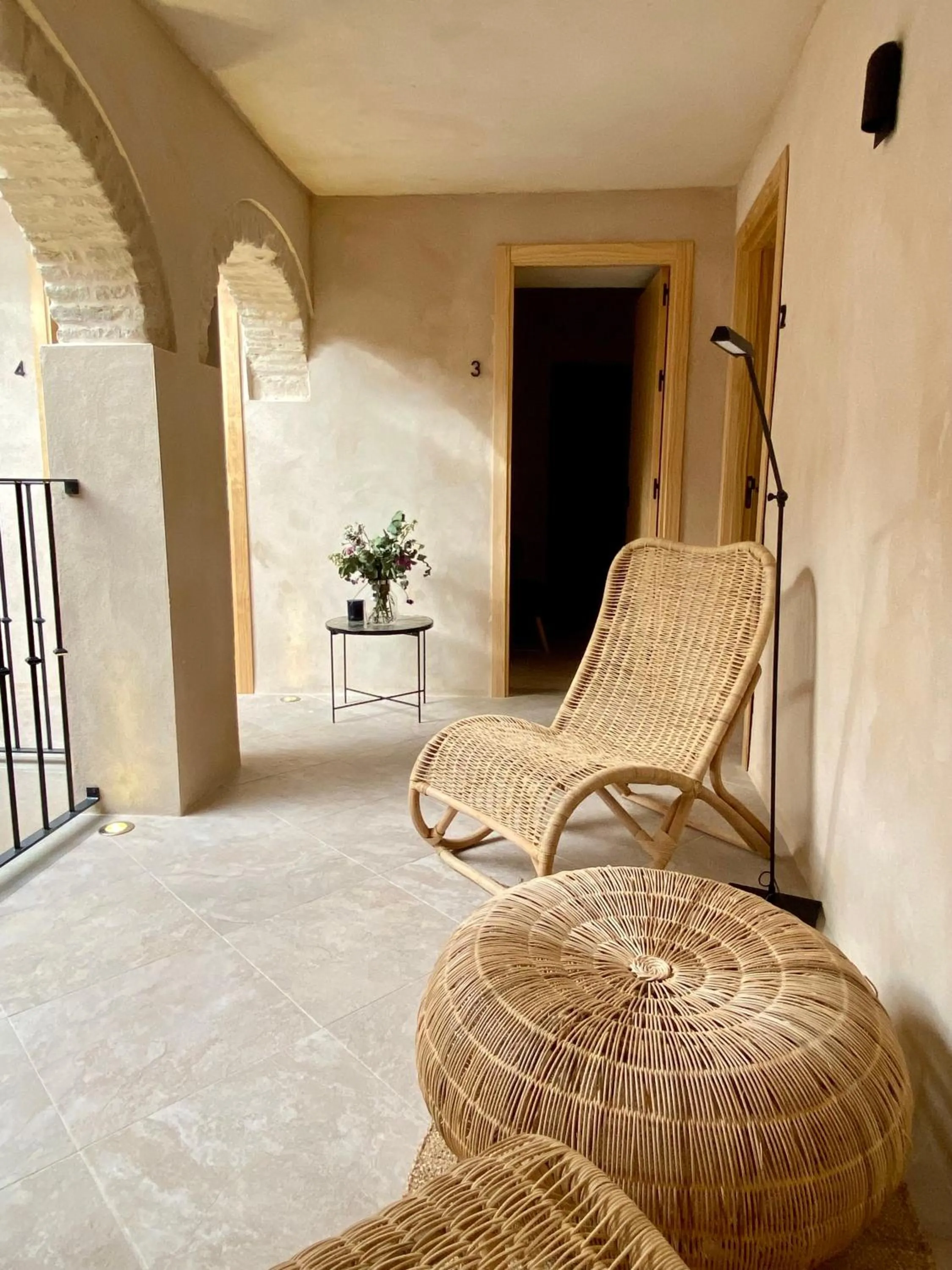 VICTORIA - by Ático73