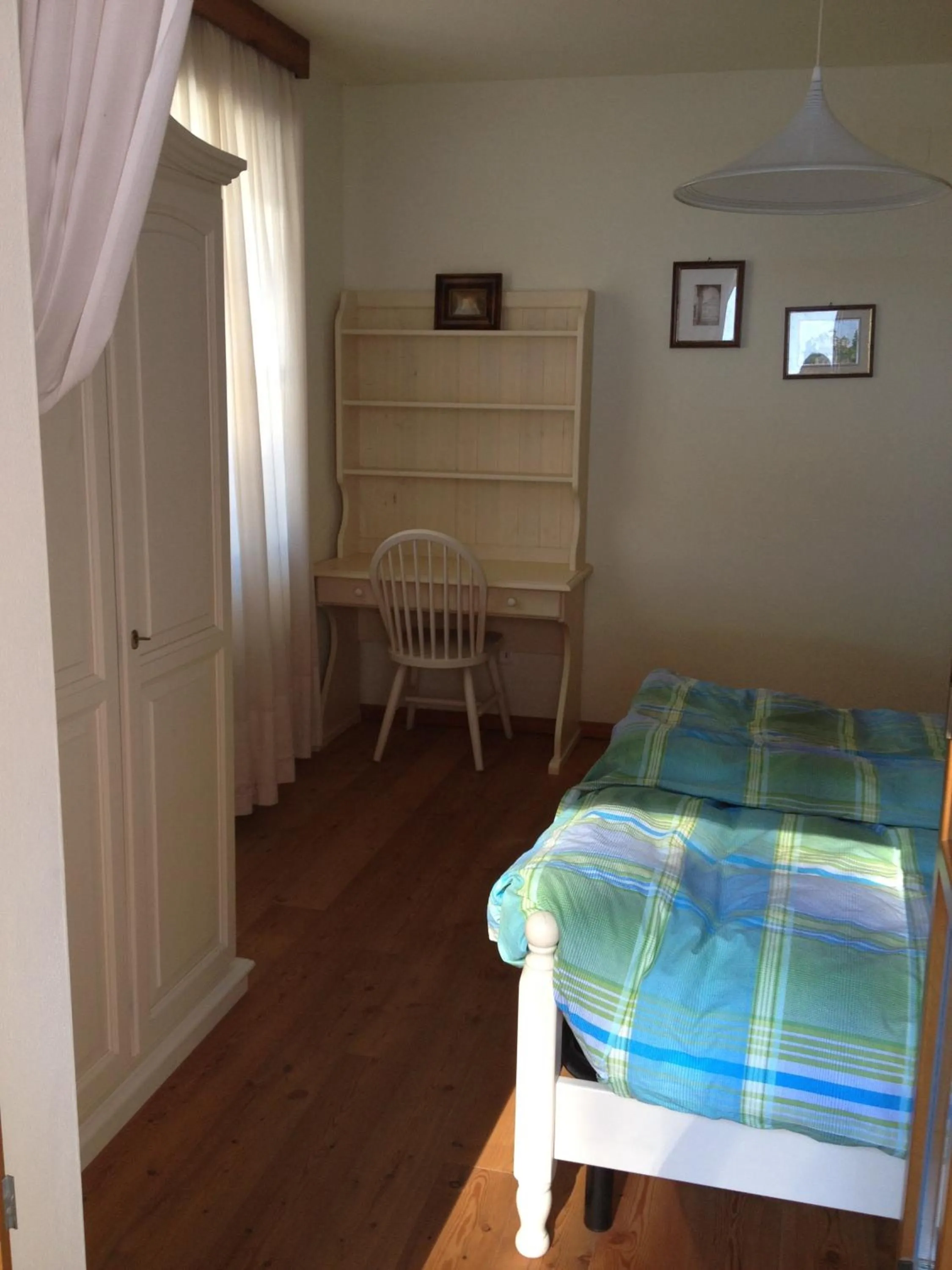 Photo of the whole room, Bed in Appartement Colussi