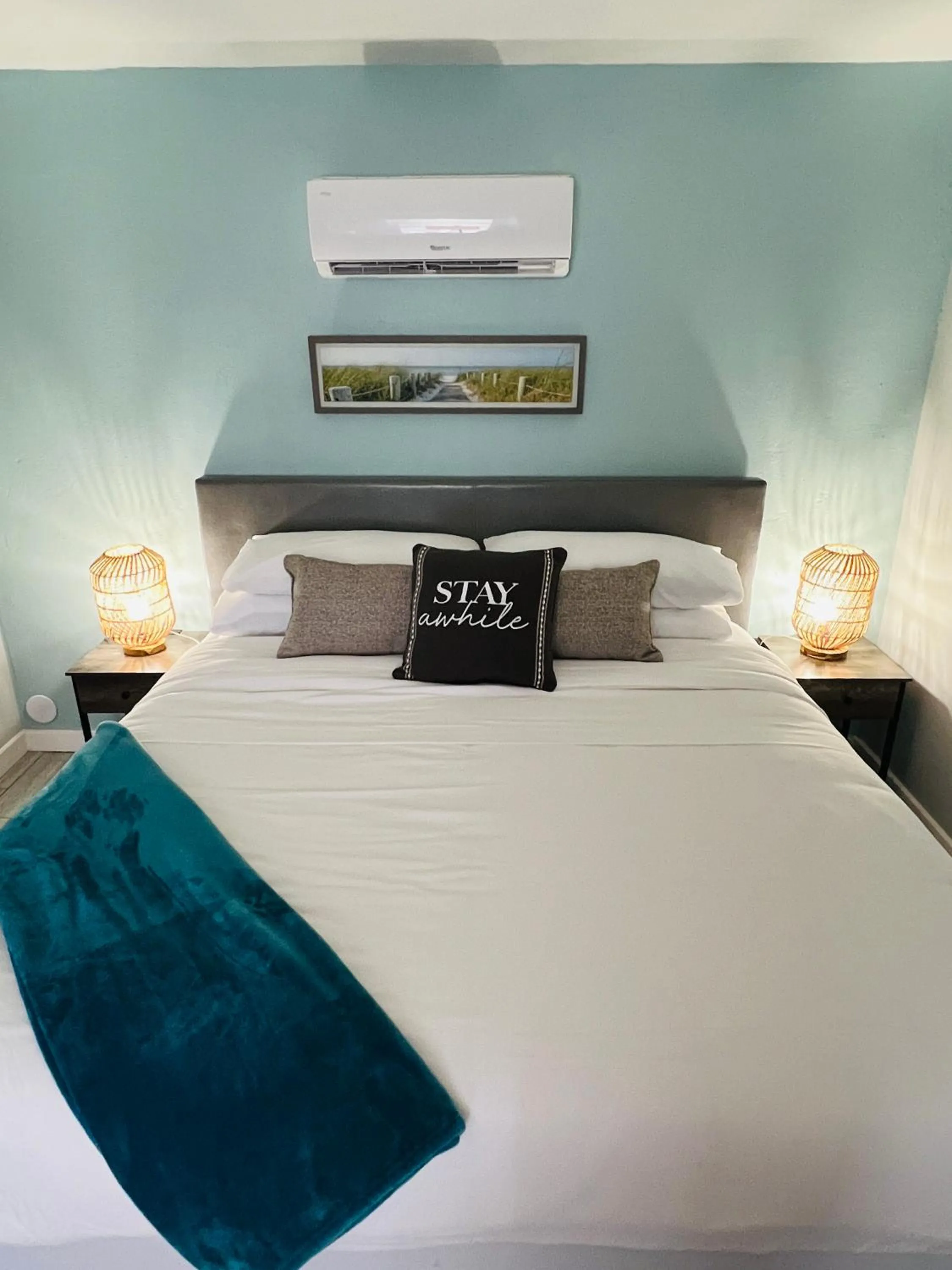 Bed in 1915 Beach Club