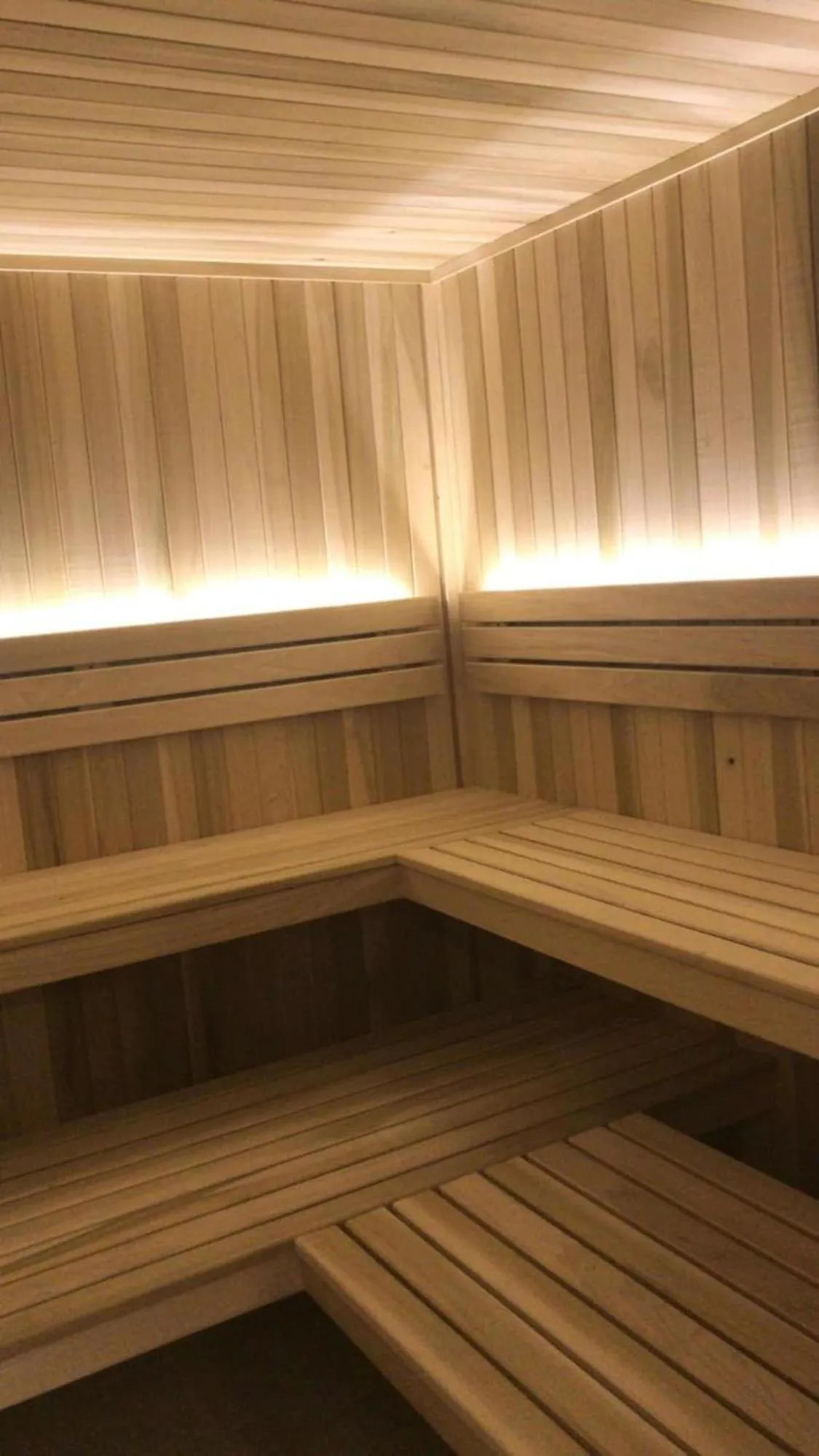 Sauna in Nomads Party Hotel