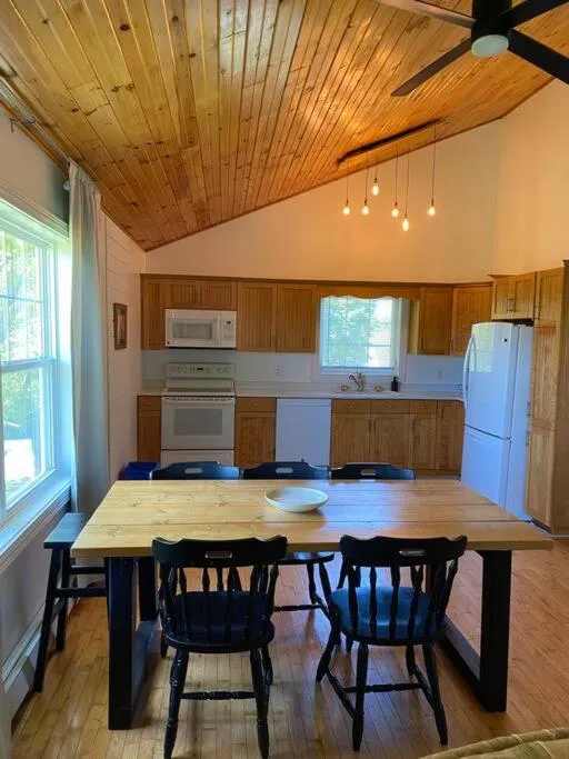 Dining area in Loft apartment in Kensington