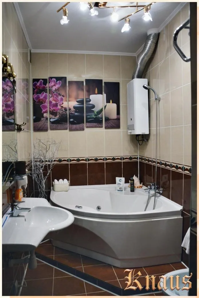 Suite in Knaus Apartments