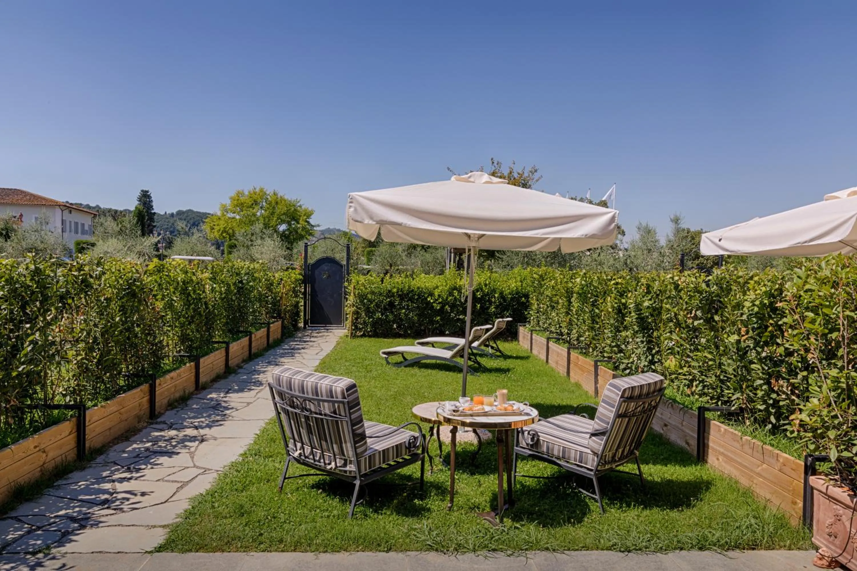 Garden in Villa Olmi Firenze