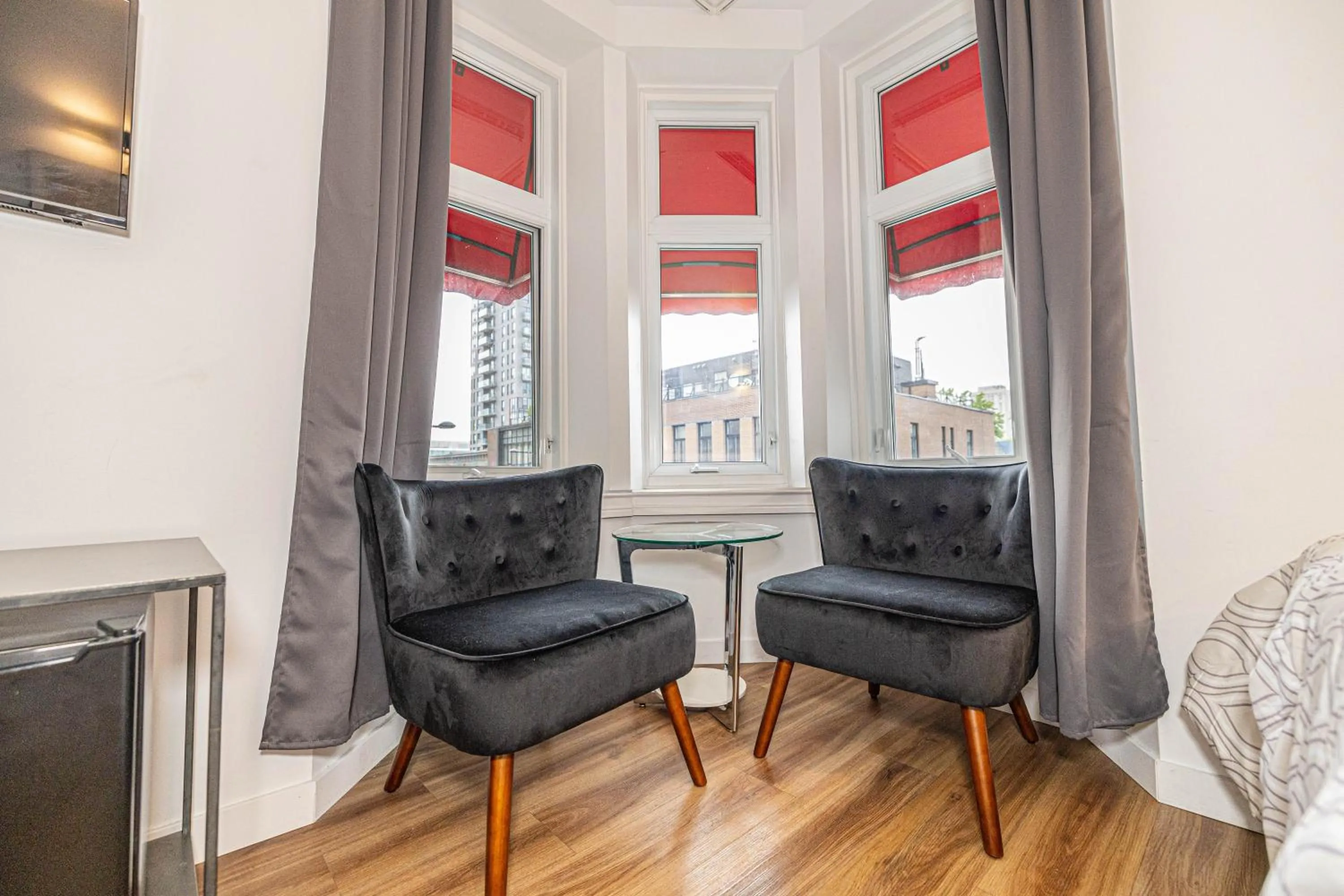 Seating area in hotel le coach