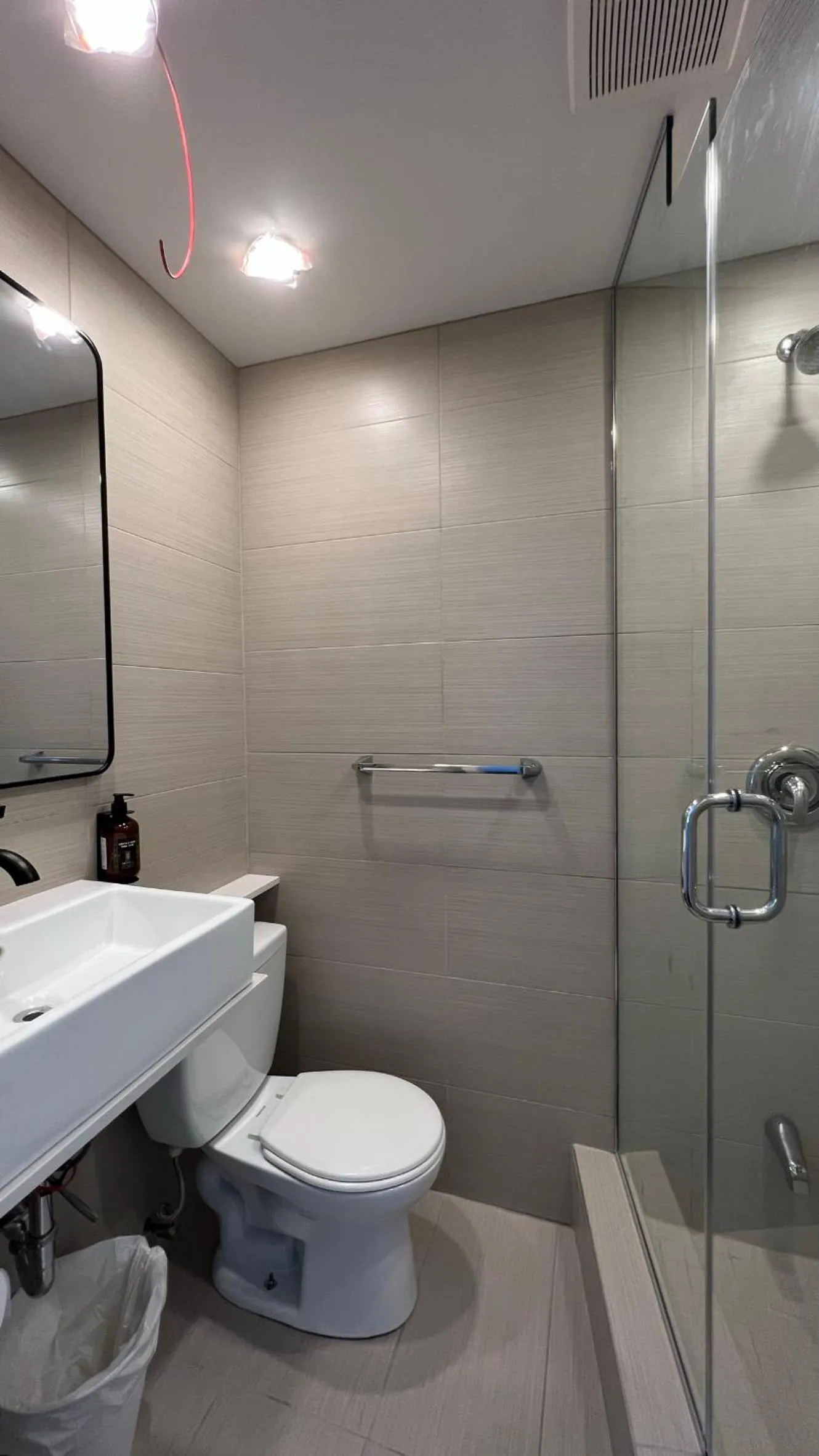 Shower in hotel le coach