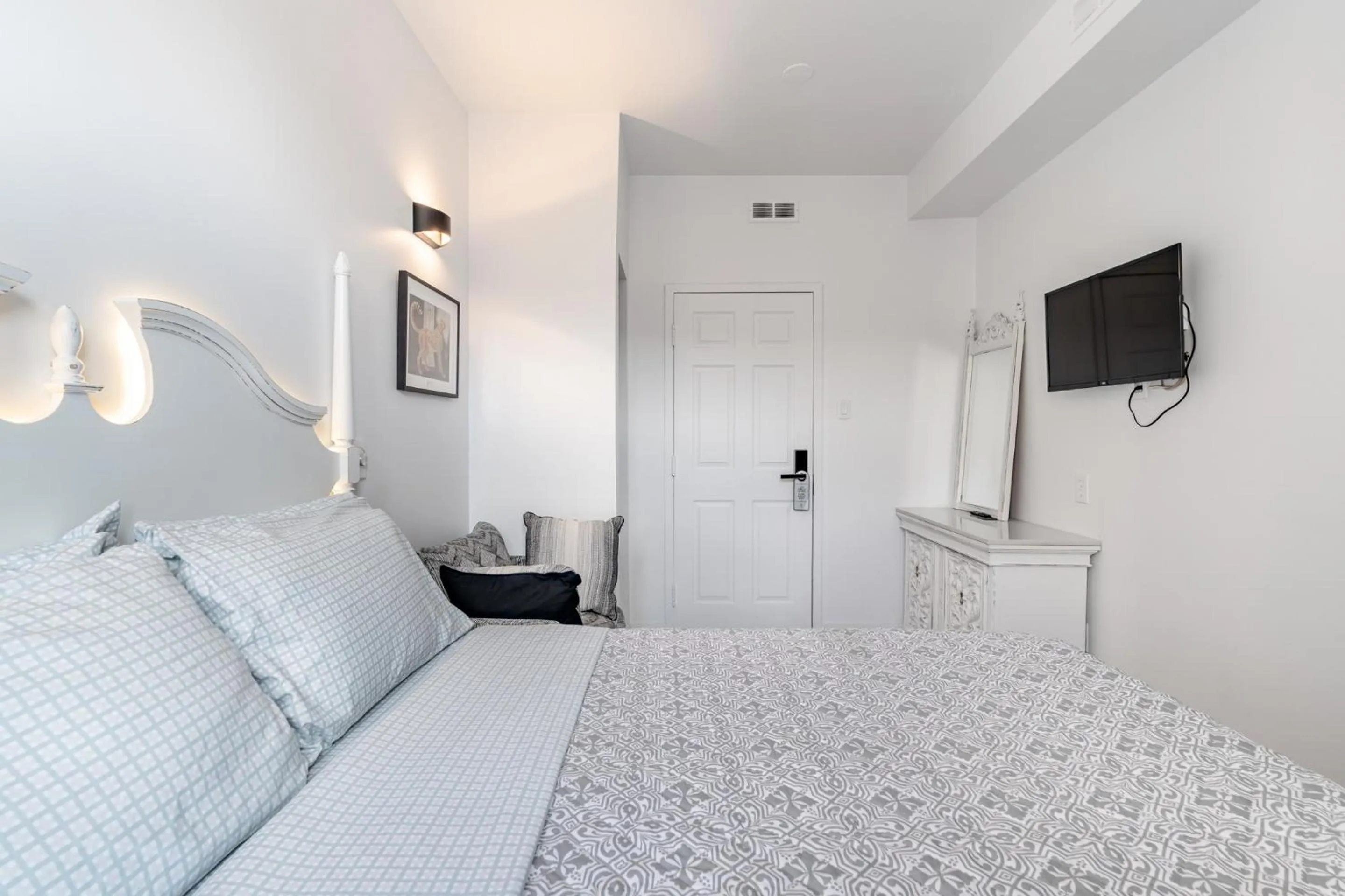 Bed in hotel le coach