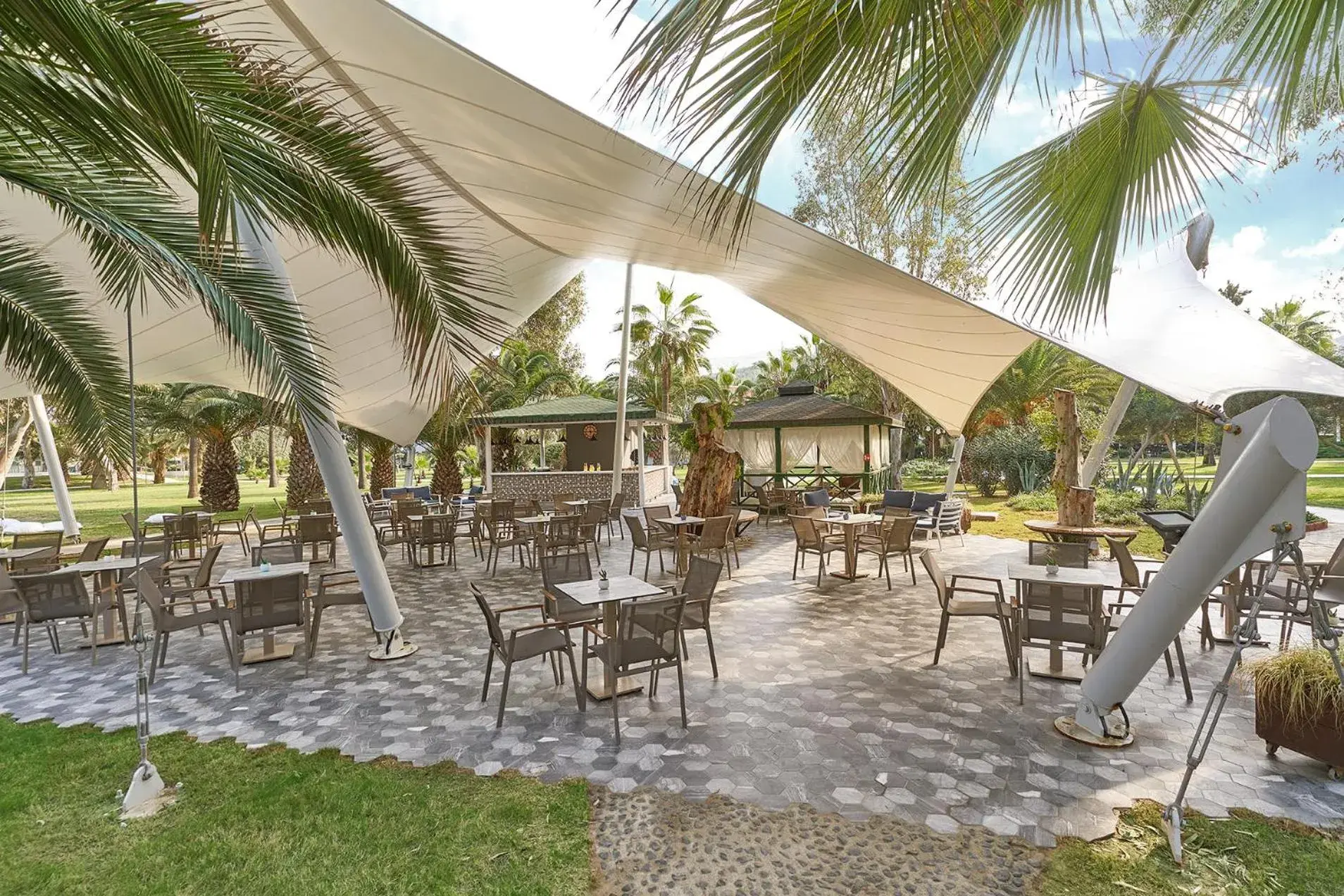 Lounge or bar in Richmond Ephesus Resort - All Inclusive Lounge or bar in Richmond Ephesus Resort - All Inclusive