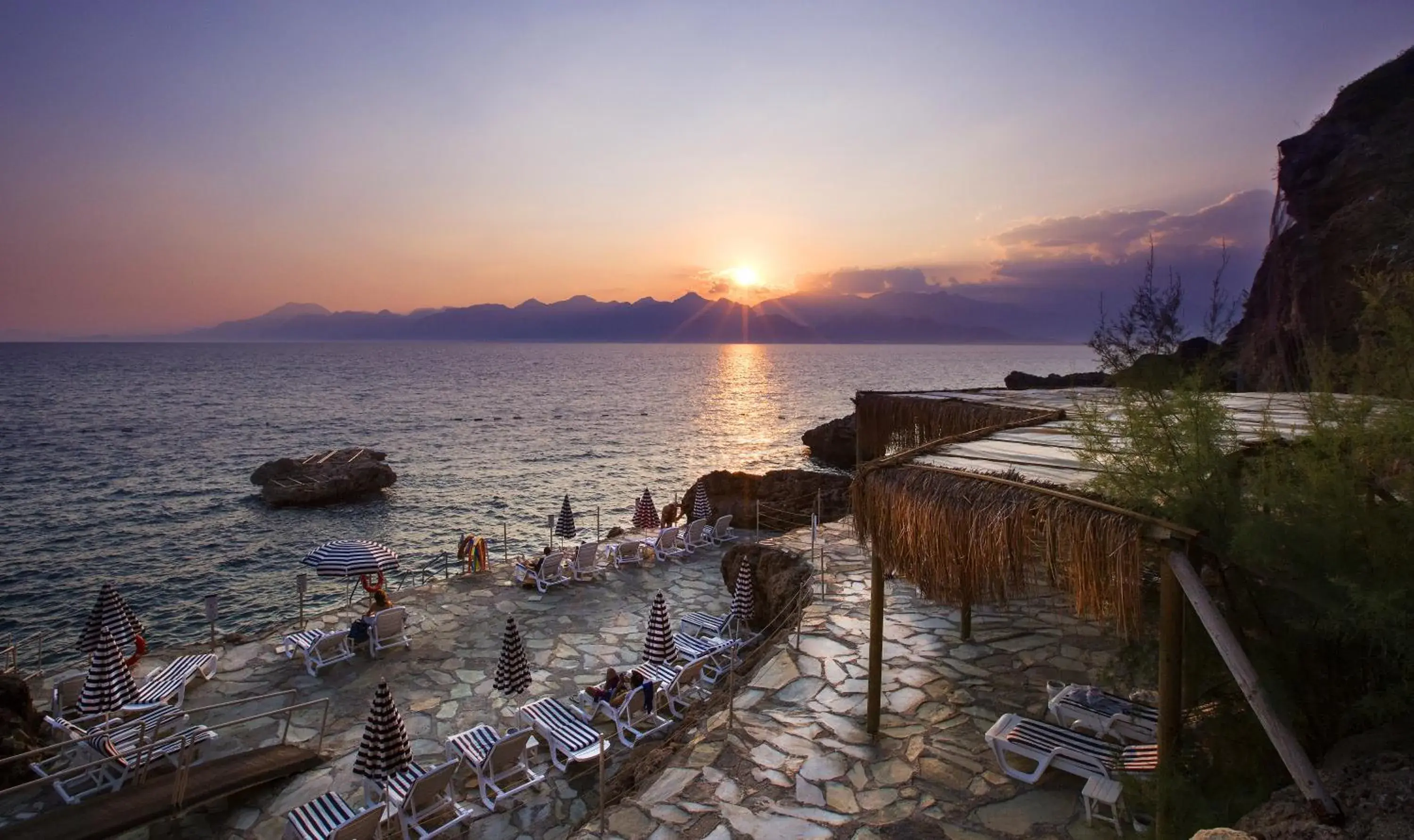 Beach, Sunrise/Sunset in The Marmara Antalya