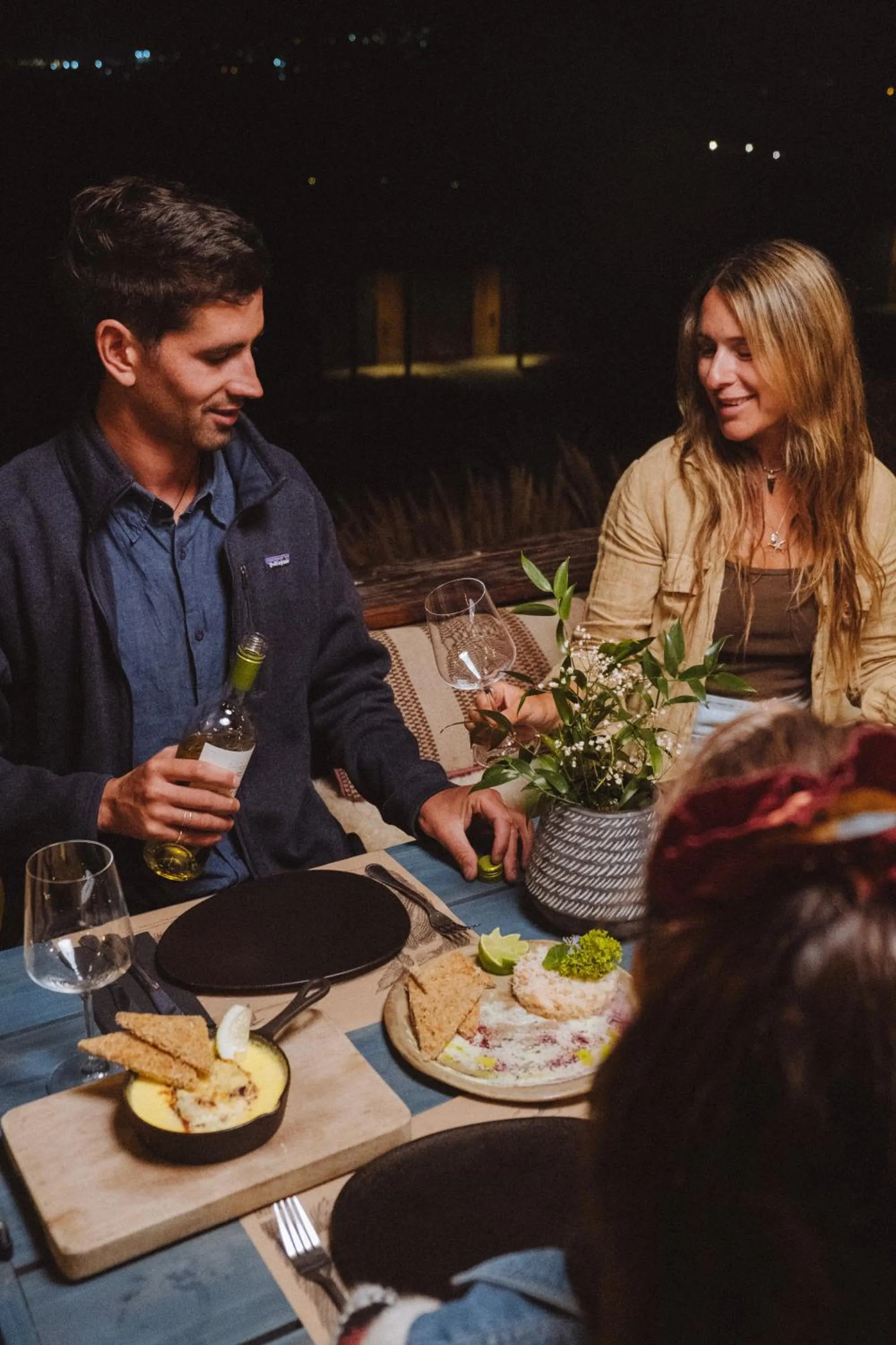 Restaurant/places to eat in Hotel Alaia