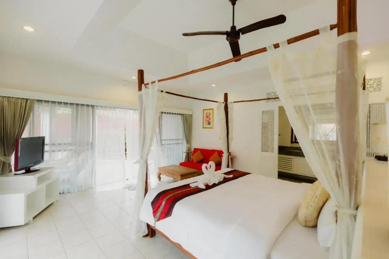 Bed in Villa Raya Resort Private Pool Villas Bed in Villa Raya Resort Private Pool Villas