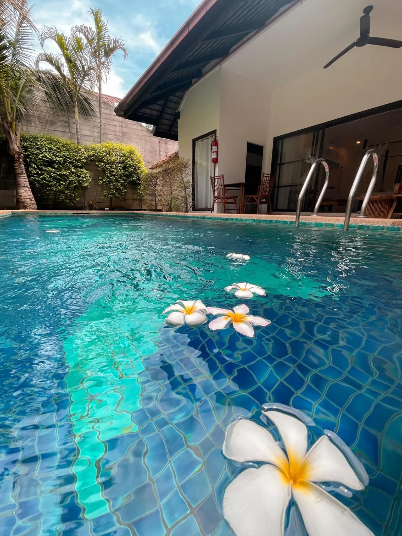 Swimming pool in Villa Raya Resort Private Pool Villas