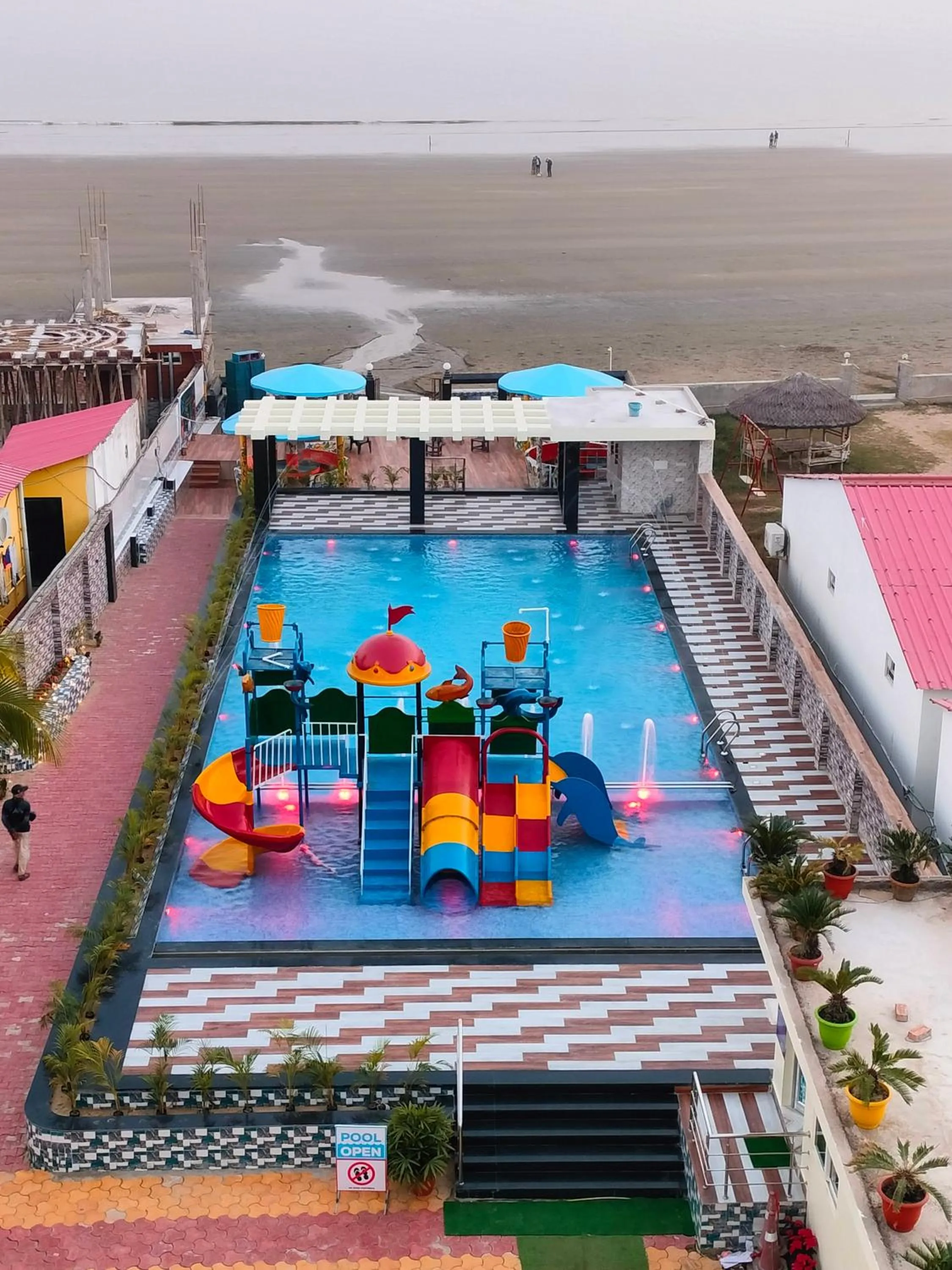 Hindusthan Inn - On Beach