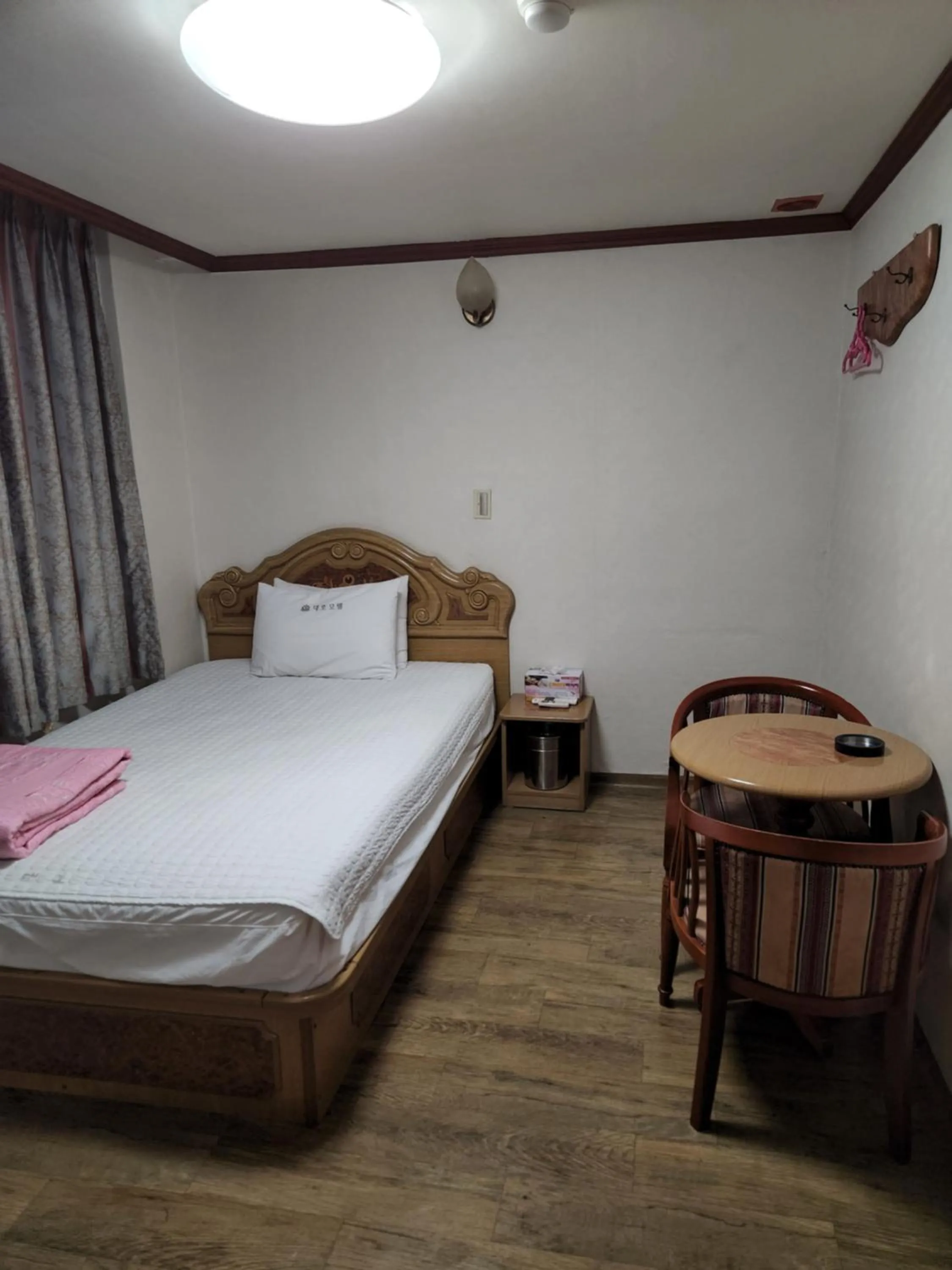 Bed in Daeho Motel