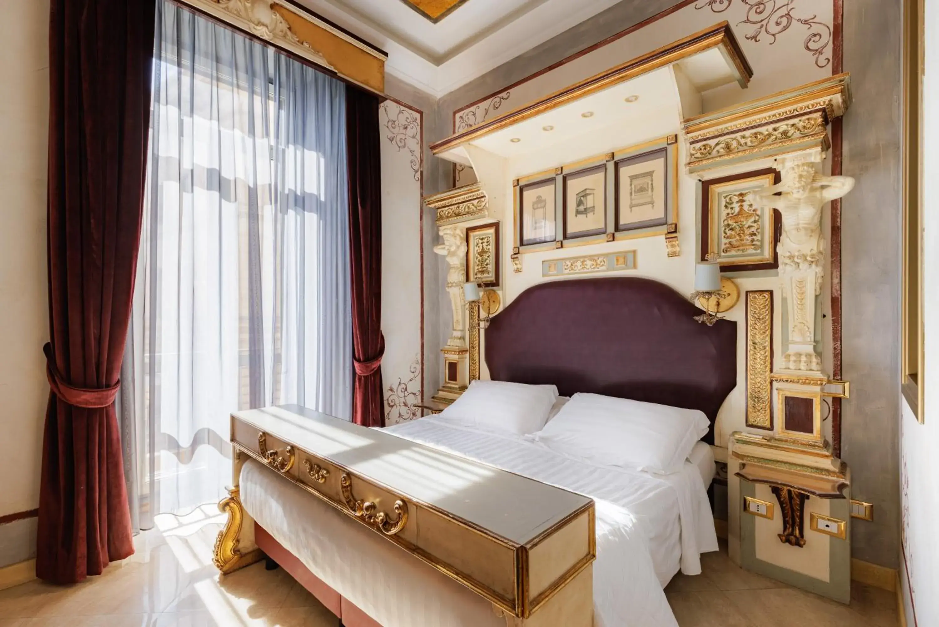 Decorative detail, Bed in Romanico Palace Luxury Hotel & SPA Decorative detail, Bed in Romanico Palace Luxury Hotel & SPA