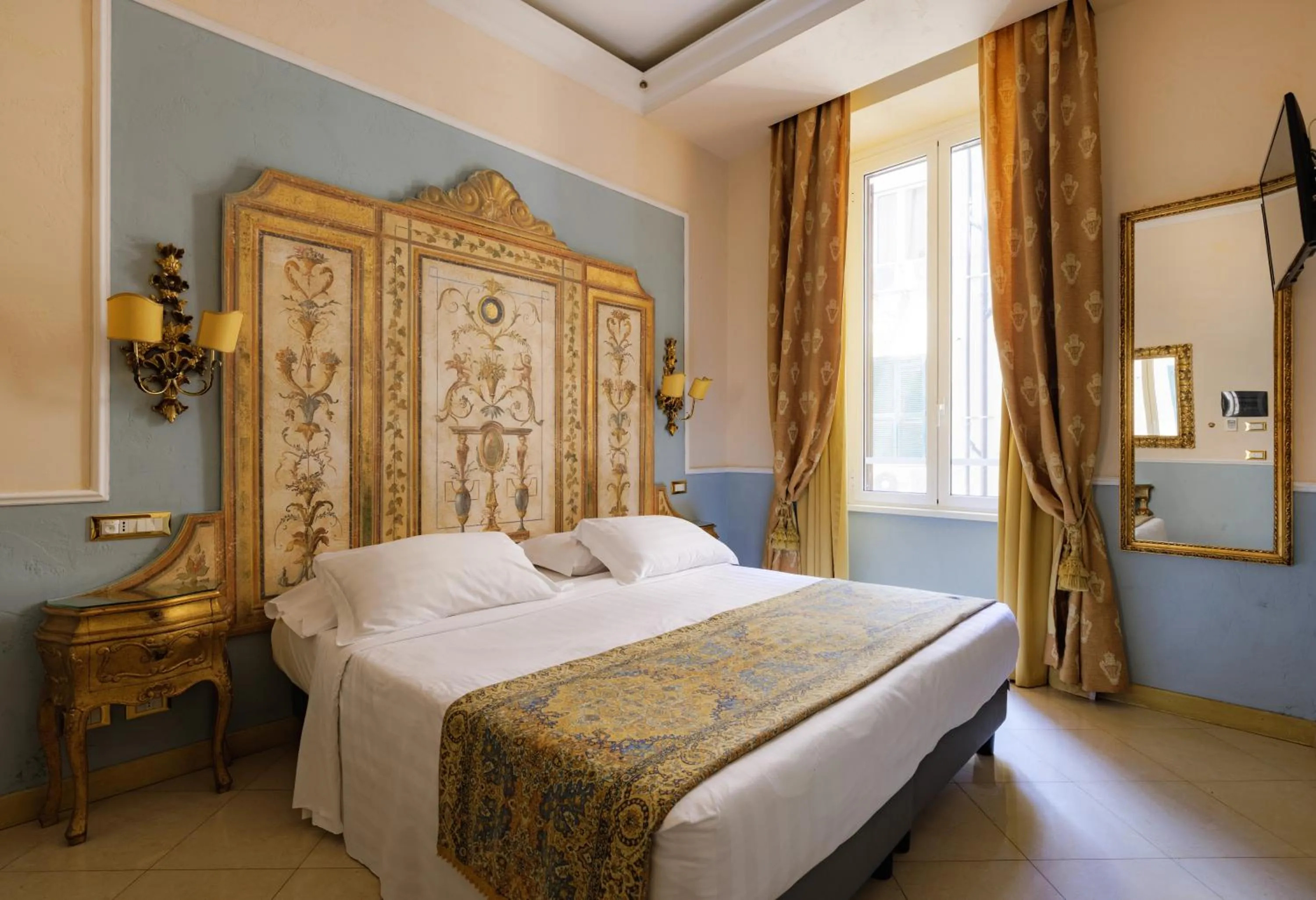 Bedroom, Bed in Romanico Palace Luxury Hotel & SPA