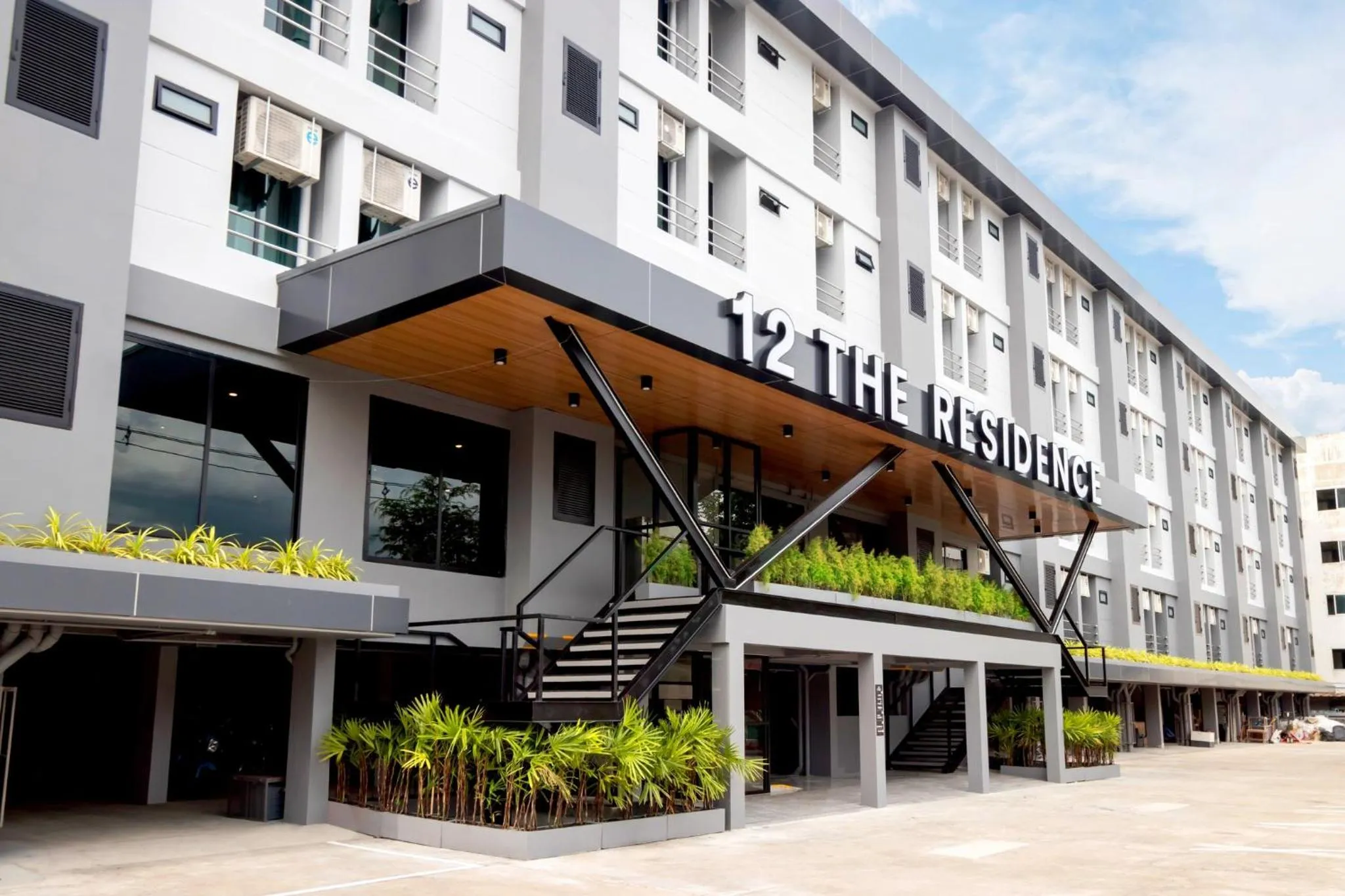 Property building in 12 The Residence Hotel at Don Mueang Airport