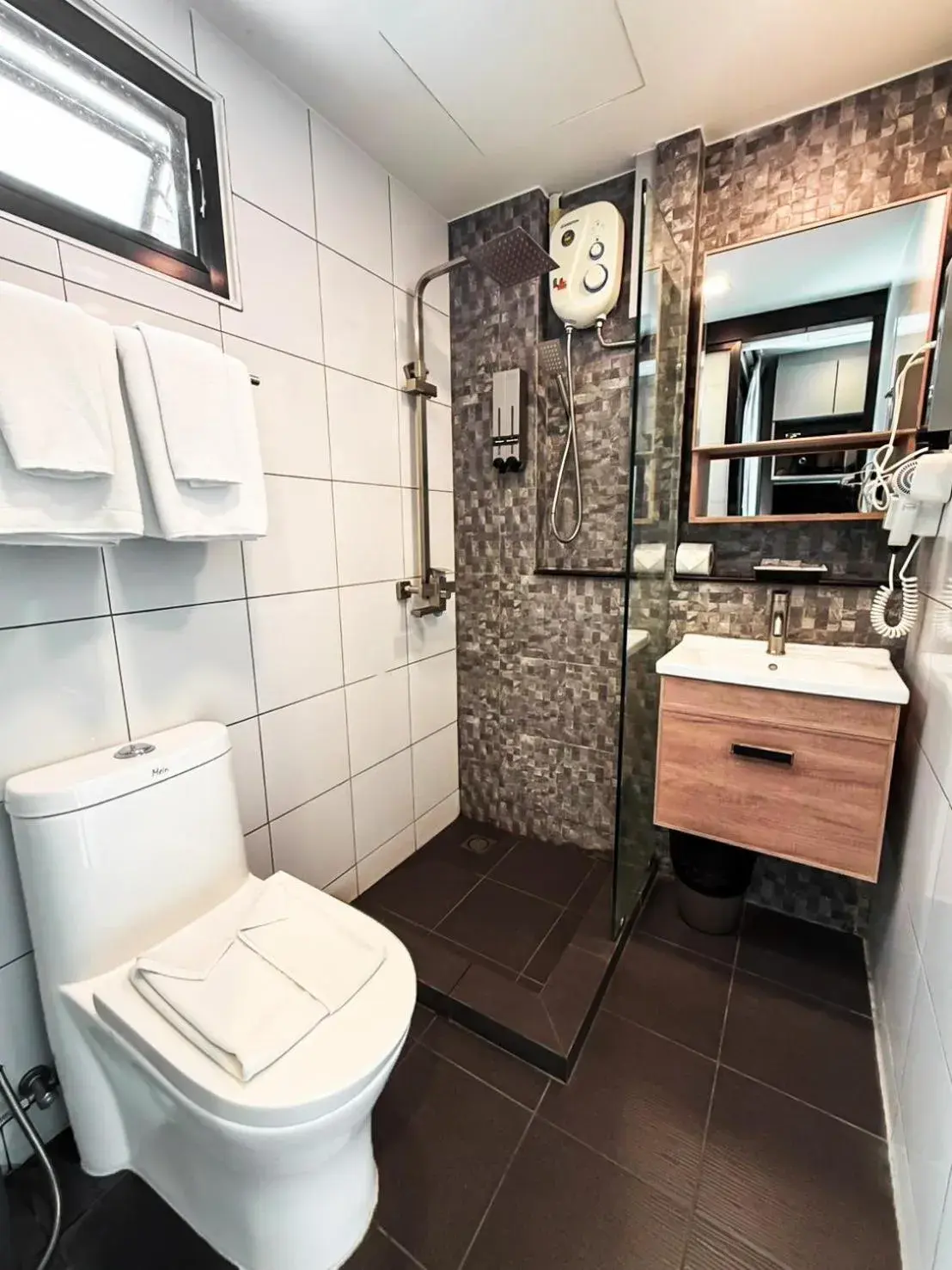 Bathroom in 12 The Residence Hotel at Don Mueang Airport Bathroom in 12 The Residence Hotel at Don Mueang Airport