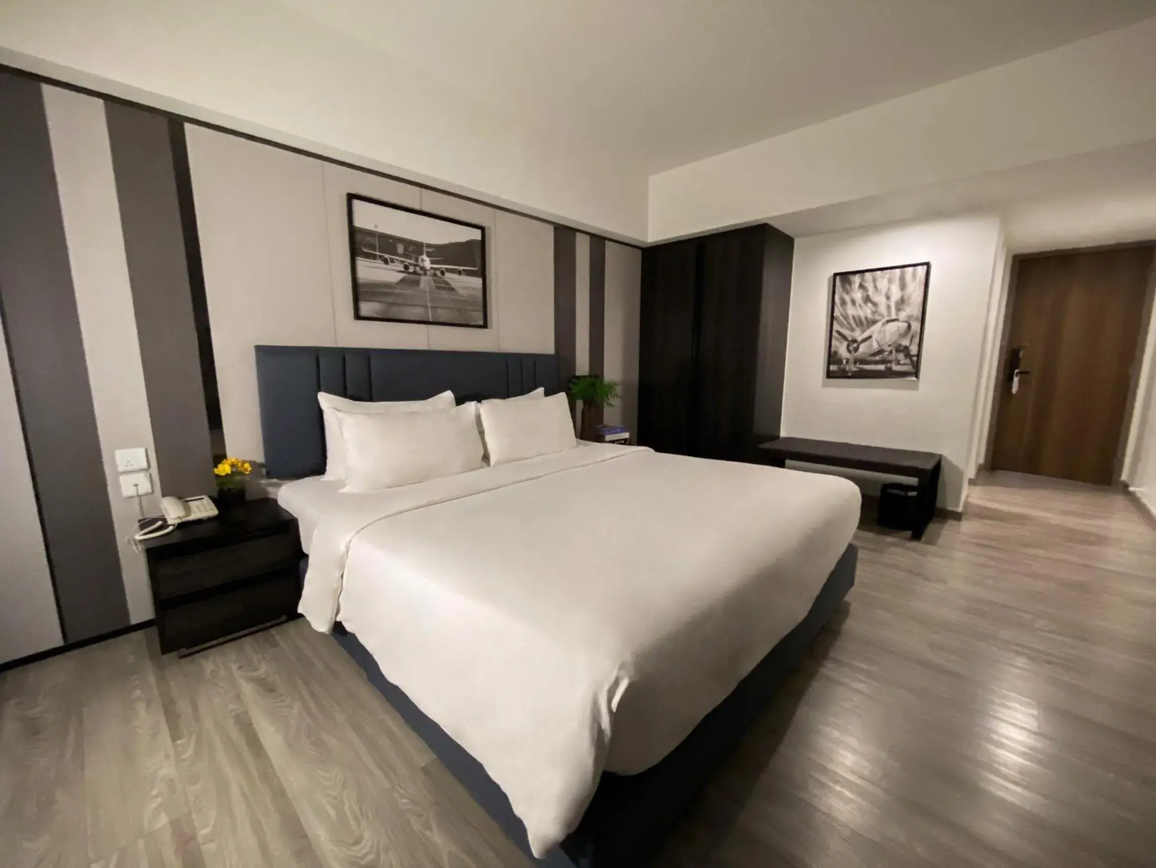 Photo of the whole room, Bed in 12 The Residence Hotel at Don Mueang Airport Photo of the whole room, Bed in 12 The Residence Hotel at Don Mueang Airport