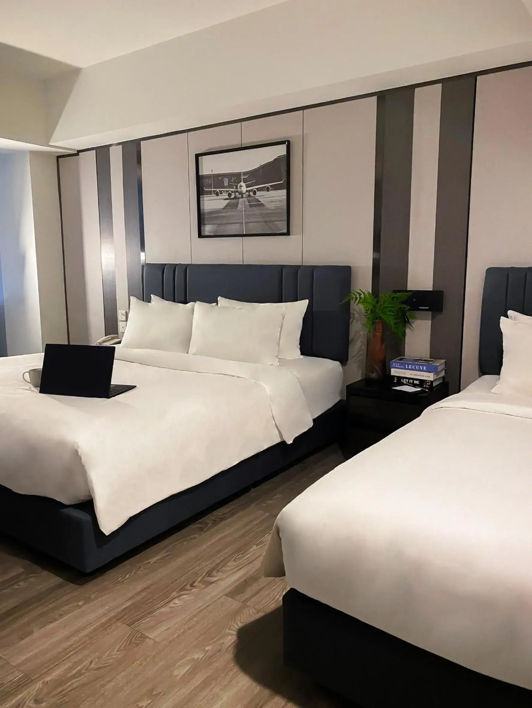 Family Suite in 12 The Residence Hotel at Don Mueang Airport Family Suite in 12 The Residence Hotel at Don Mueang Airport