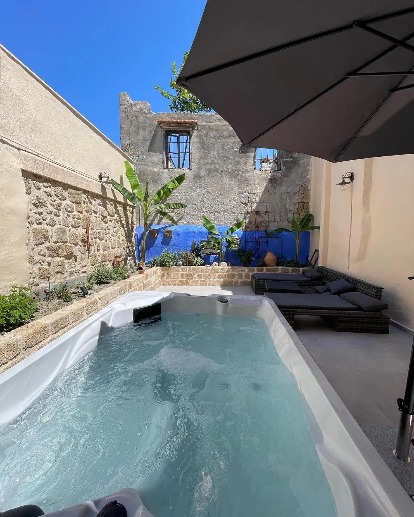 Swimming pool in Midgard Suites (Medieval Town)