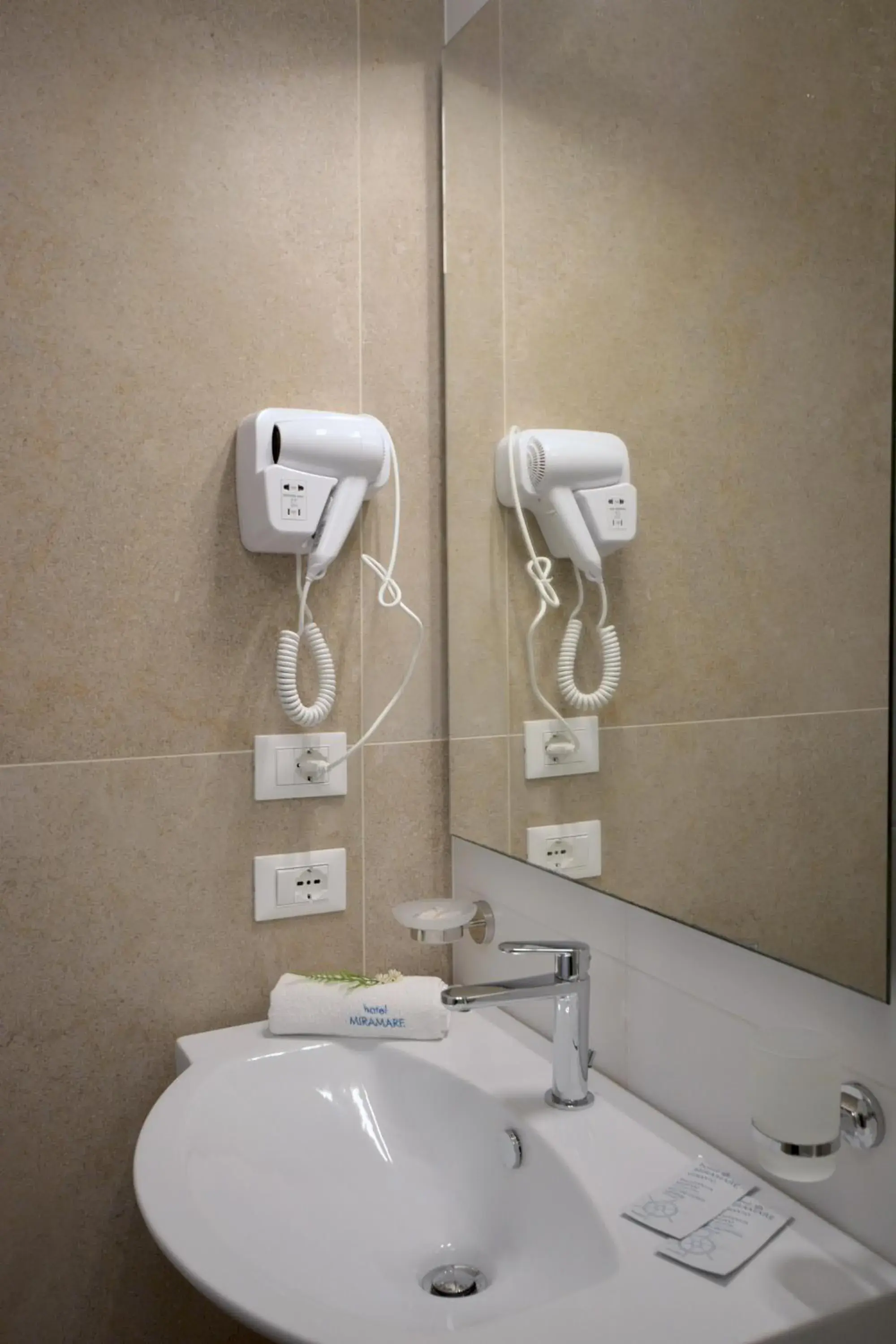 Bathroom in Hotel Miramare Bathroom in Hotel Miramare