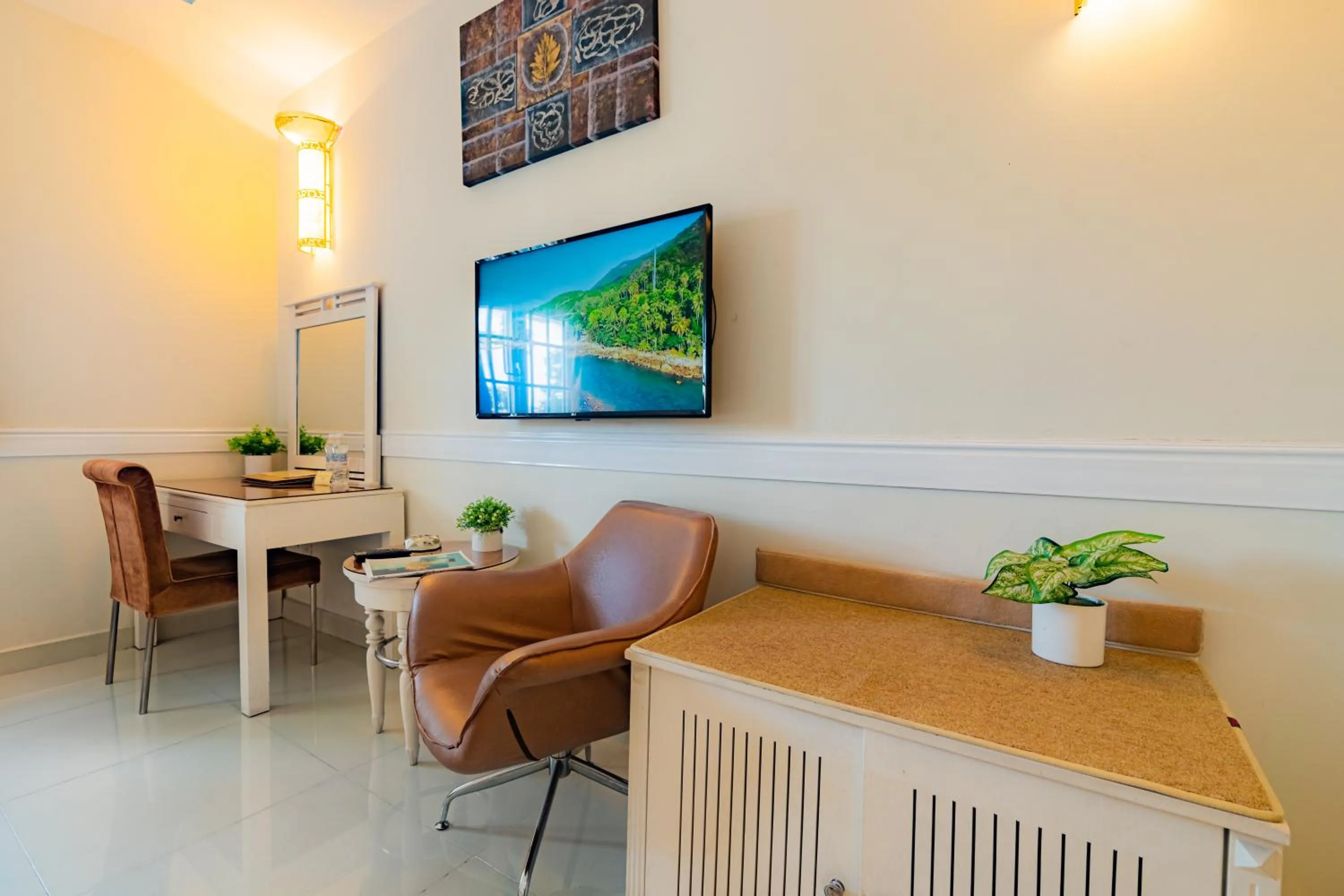 TV and multimedia in Fortune 1127 - Central Hotel