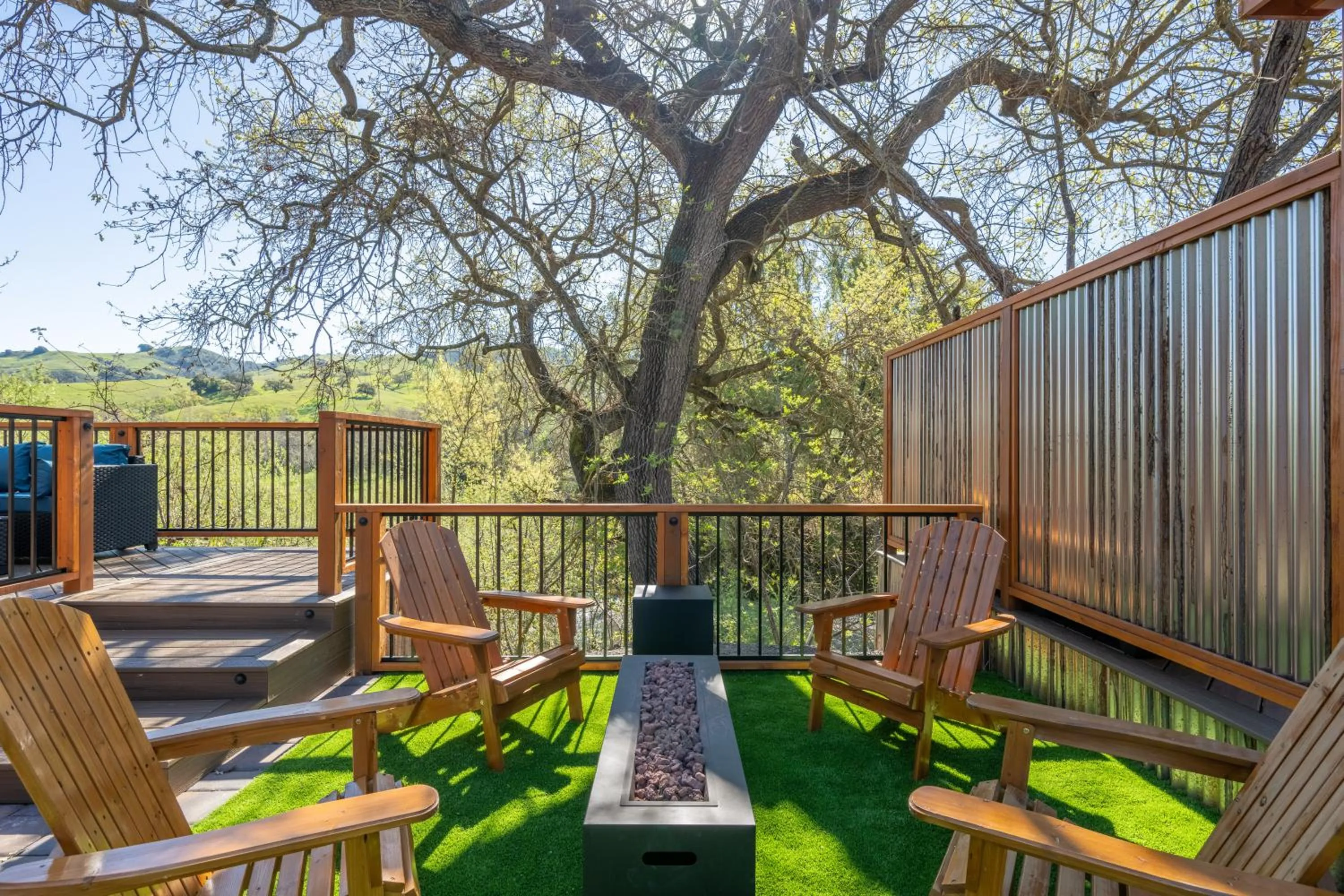 Patio in Casa de Fruta Cabins, Inn & RV Park