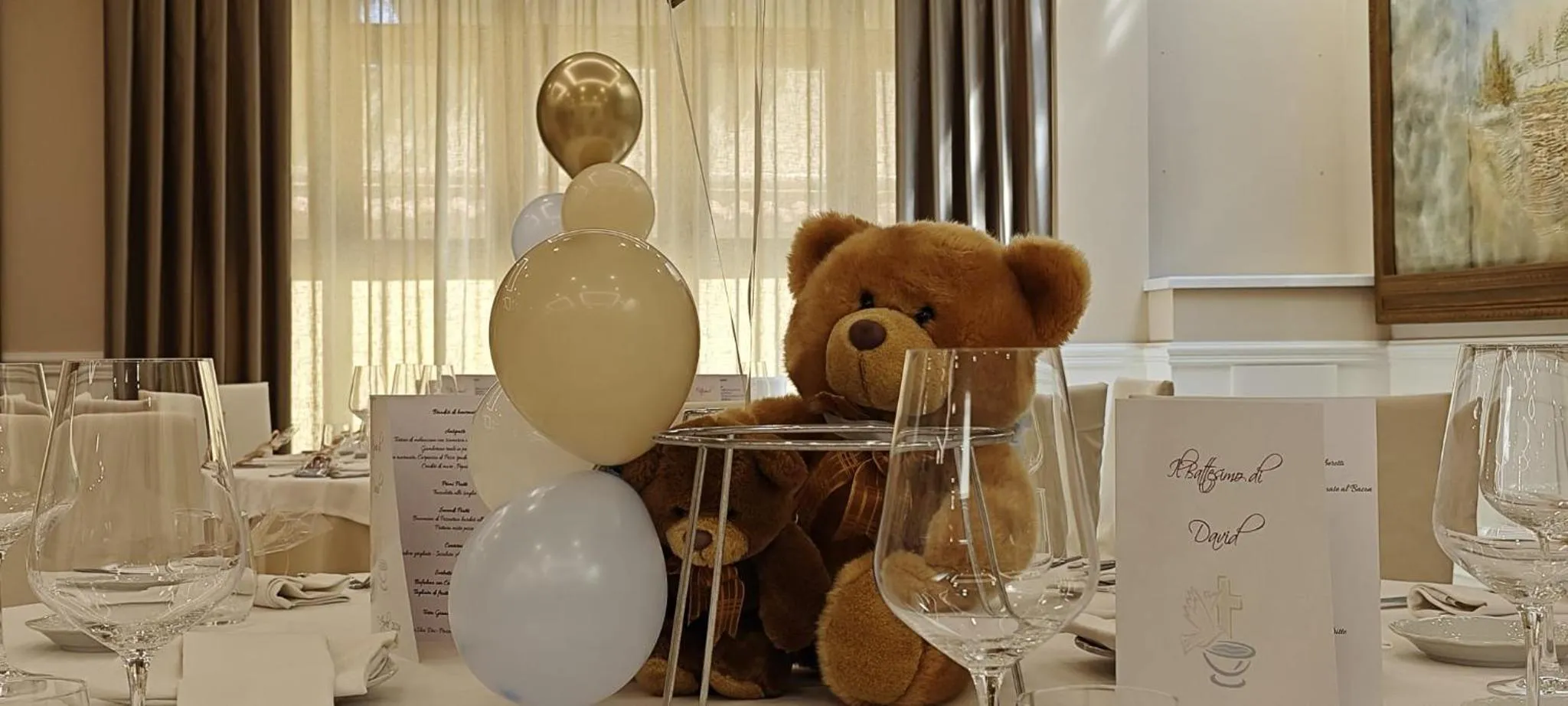 Restaurant/places to eat in Hotel Euro