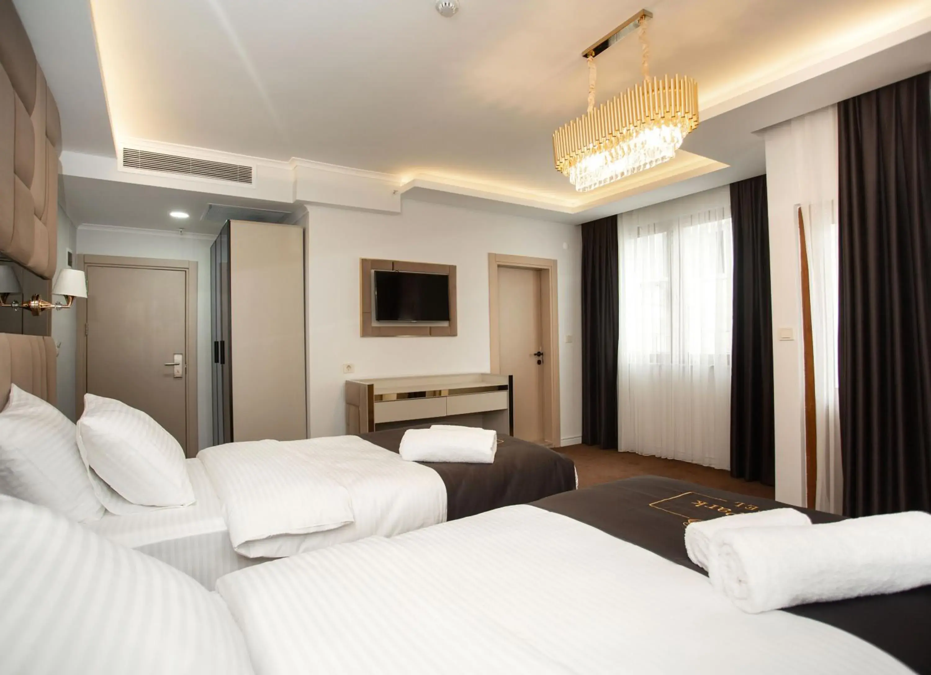 Photo of the whole room, Bed in Pelit Park Hotel Photo of the whole room, Bed in Pelit Park Hotel