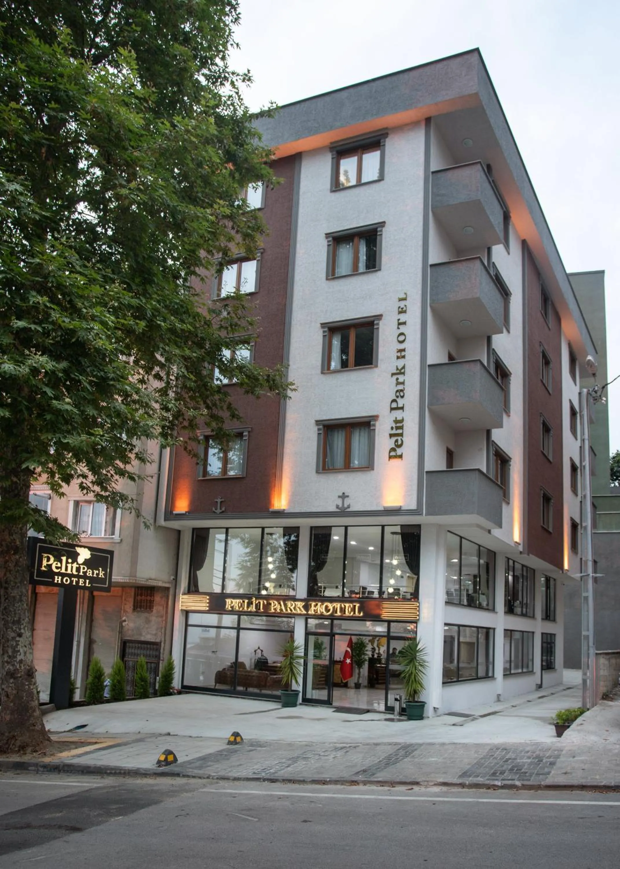 Property building in Pelit Park Hotel