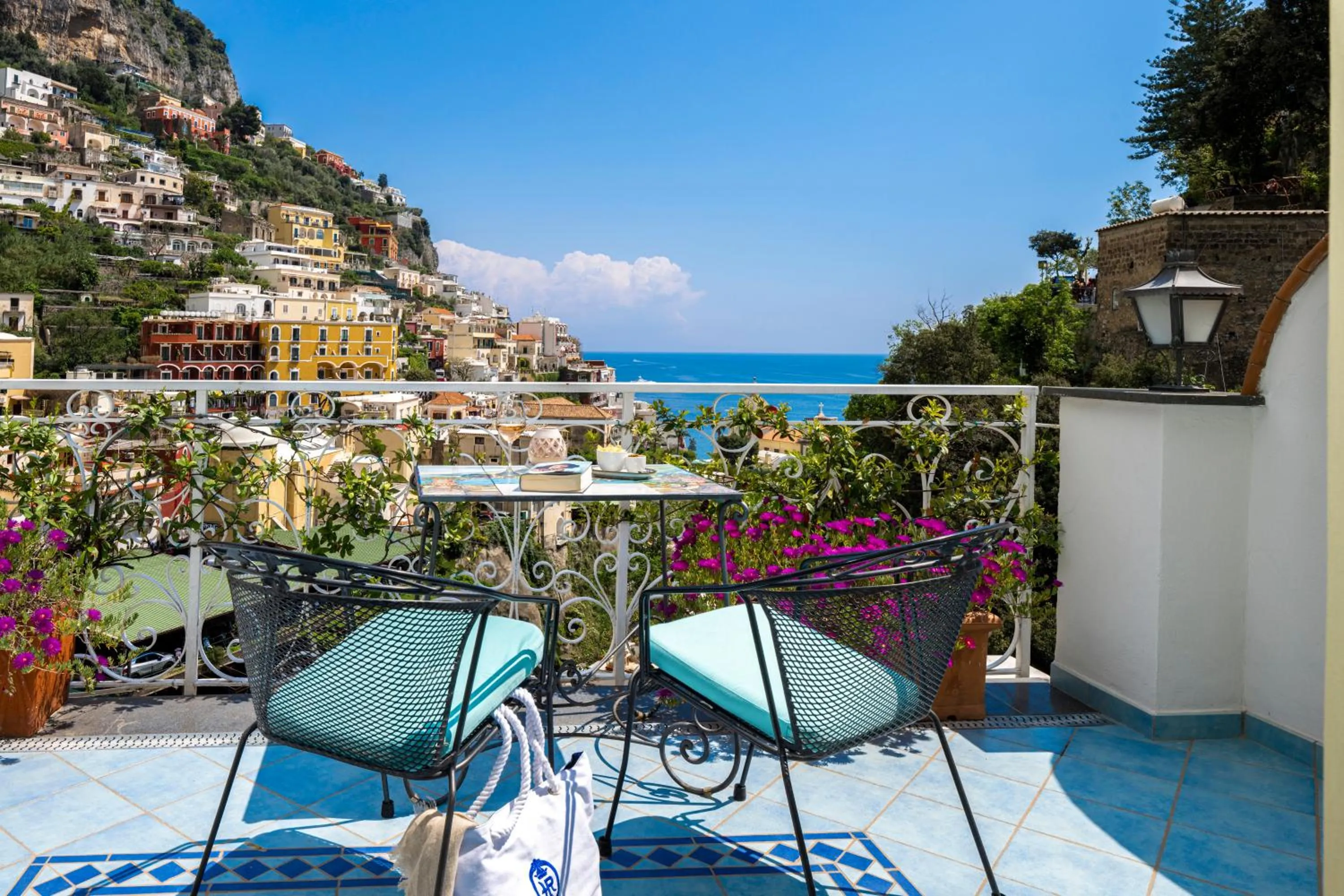 Property building in Hotel Royal Prisco