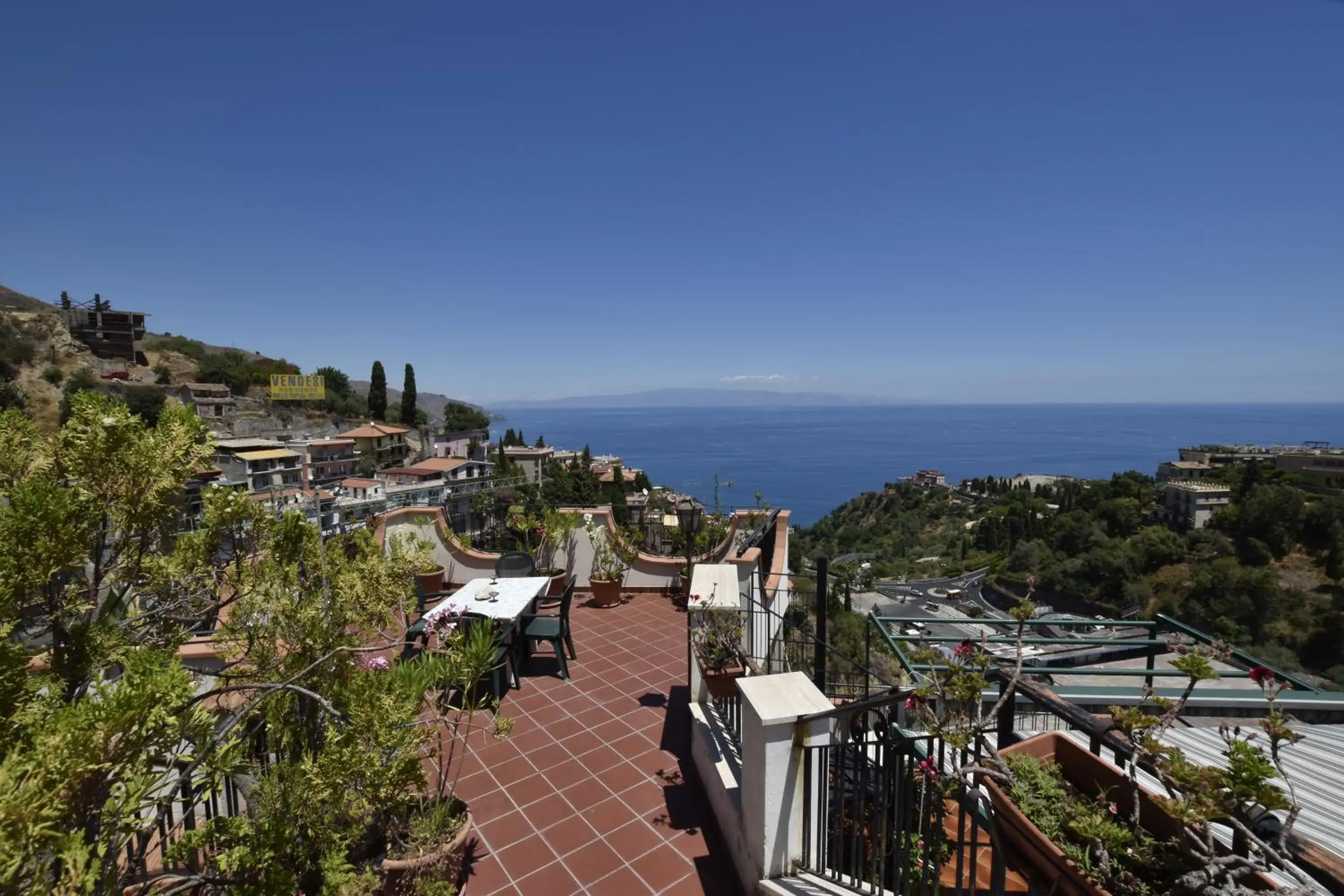 Balcony/Terrace in Hotel Condor