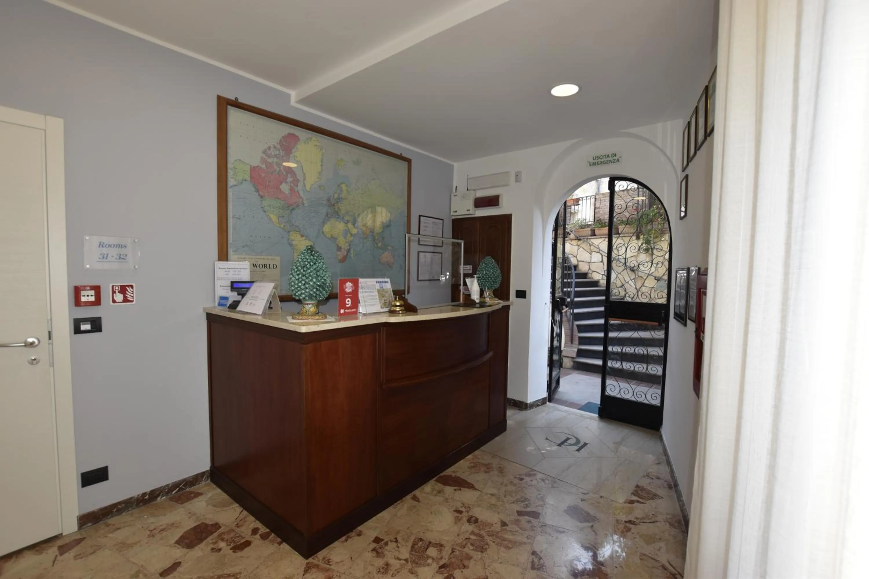 Lobby or reception in Hotel Condor