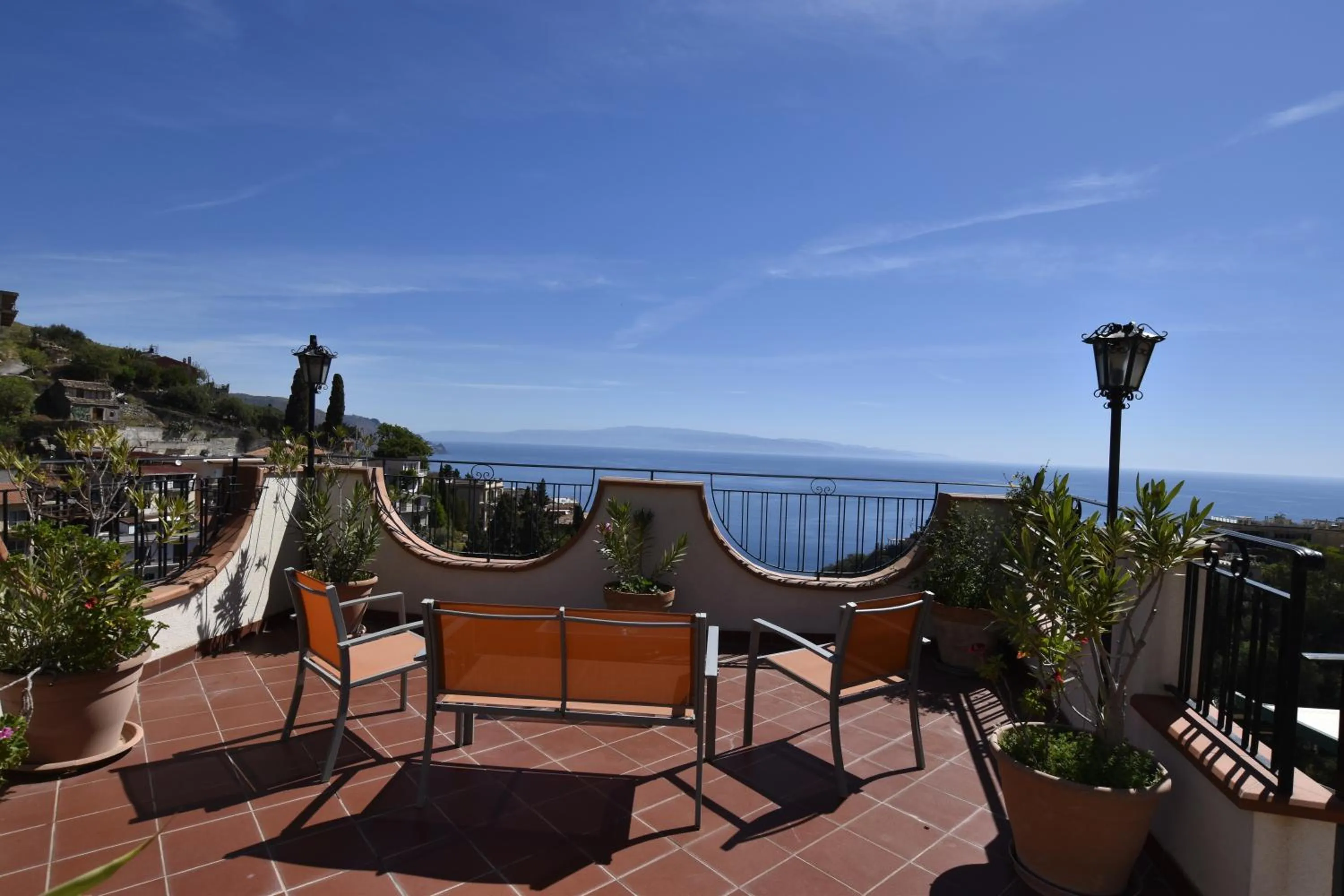 Balcony/Terrace in Hotel Condor