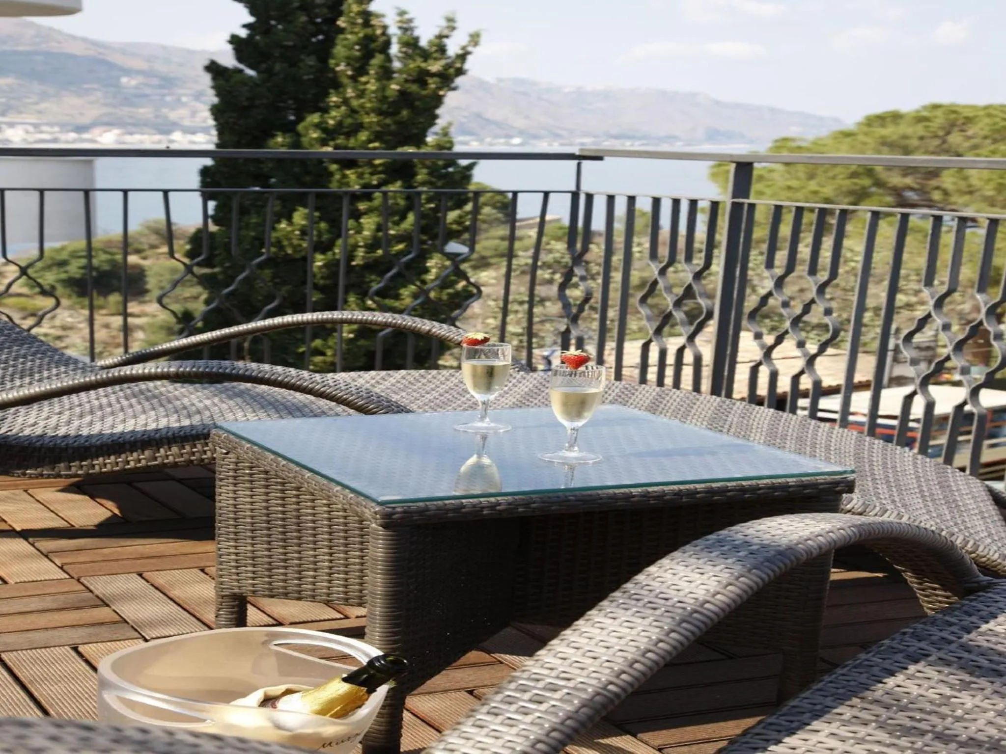 Balcony/Terrace in Hotel Villa Esperia