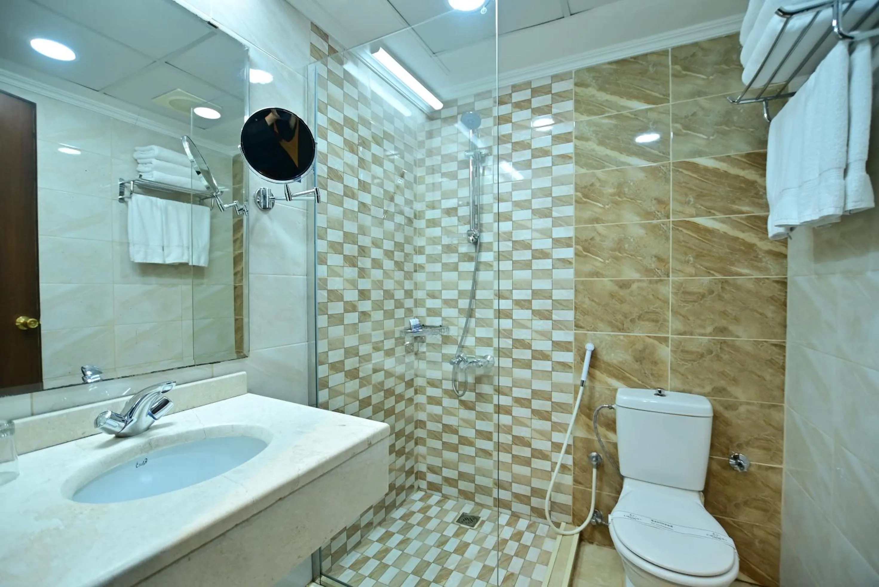 Abraj Al Tayseer Tuwa Hotel