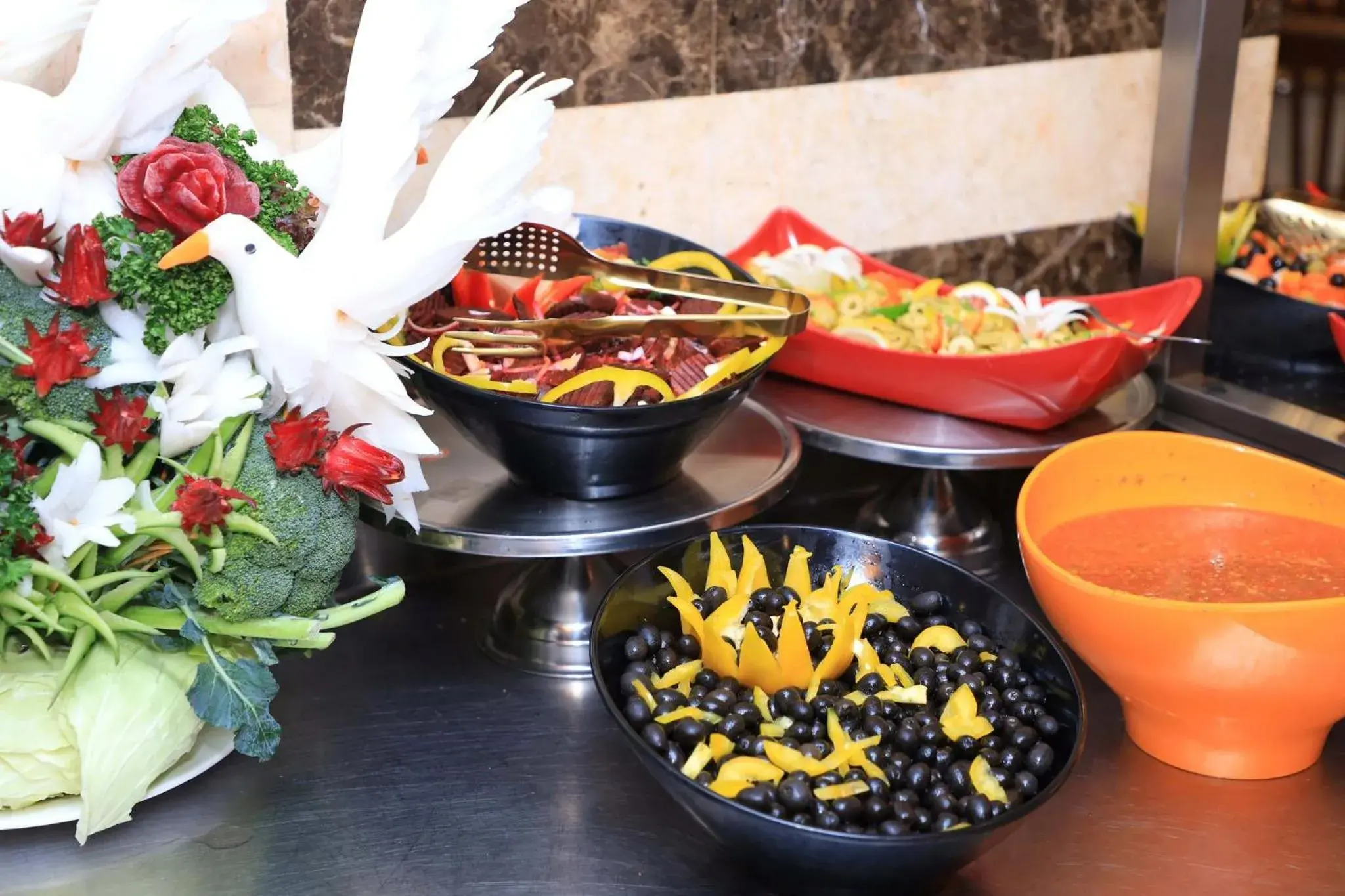 Restaurant/places to eat in Abraj Al Tayseer Tuwa Hotel Restaurant/places to eat in Abraj Al Tayseer Tuwa Hotel