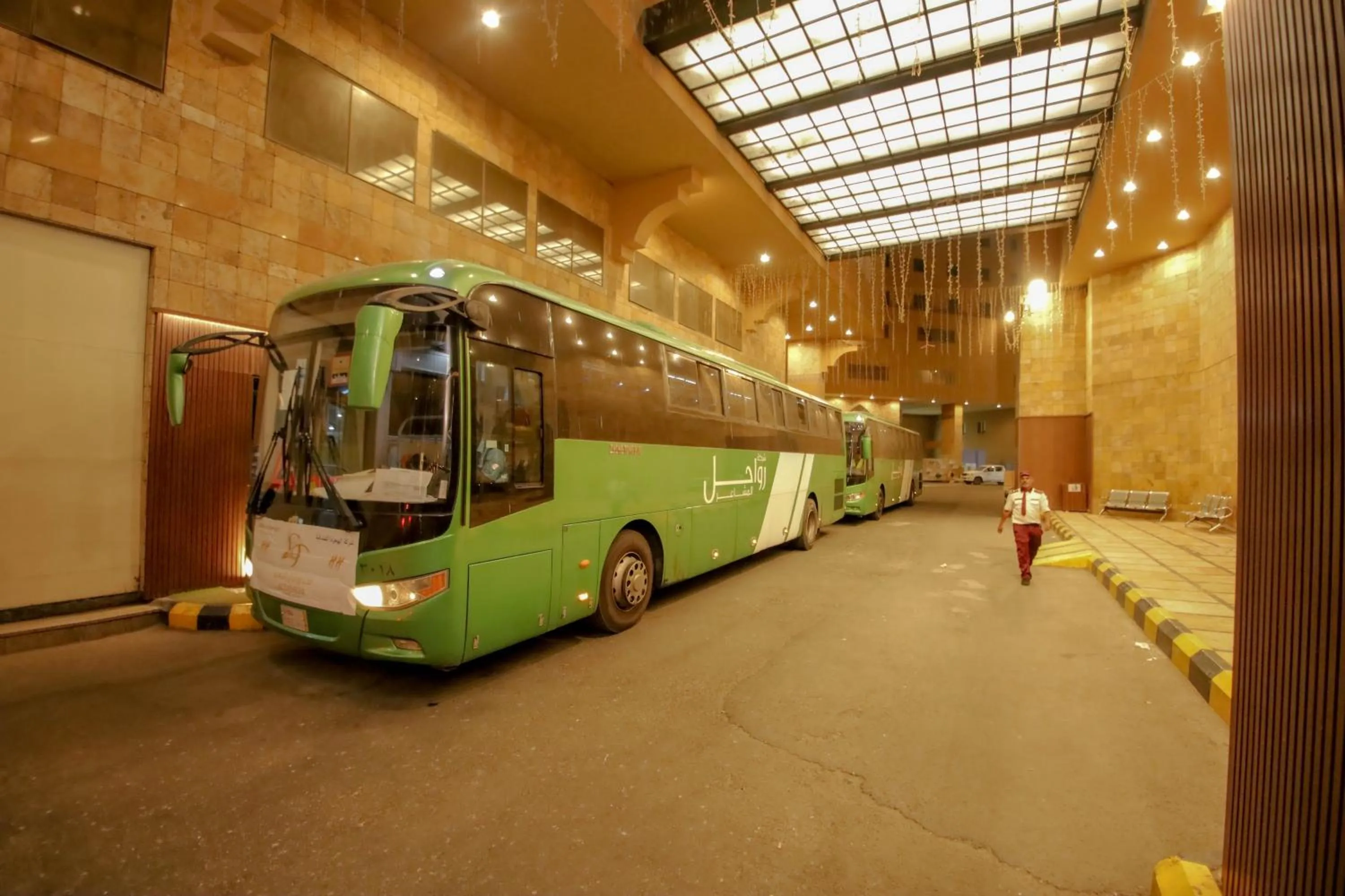 shuttle in Abraj Al Tayseer Tuwa Hotel