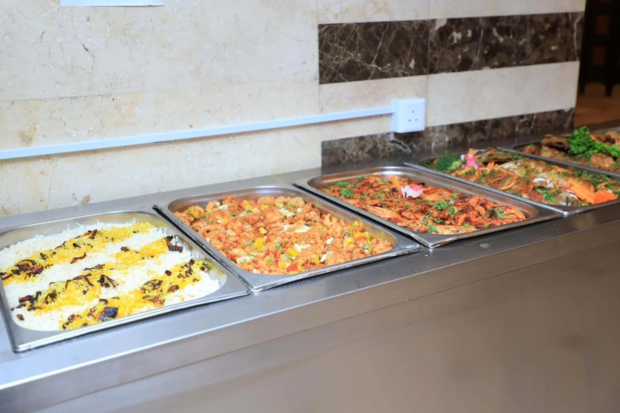 Restaurant/places to eat in Abraj Al Tayseer Tuwa Hotel Restaurant/places to eat in Abraj Al Tayseer Tuwa Hotel