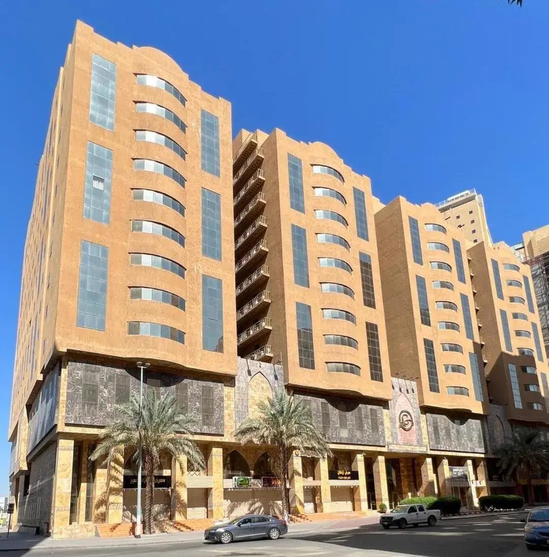 Property building in Abraj Al Tayseer Tuwa Hotel Property building in Abraj Al Tayseer Tuwa Hotel