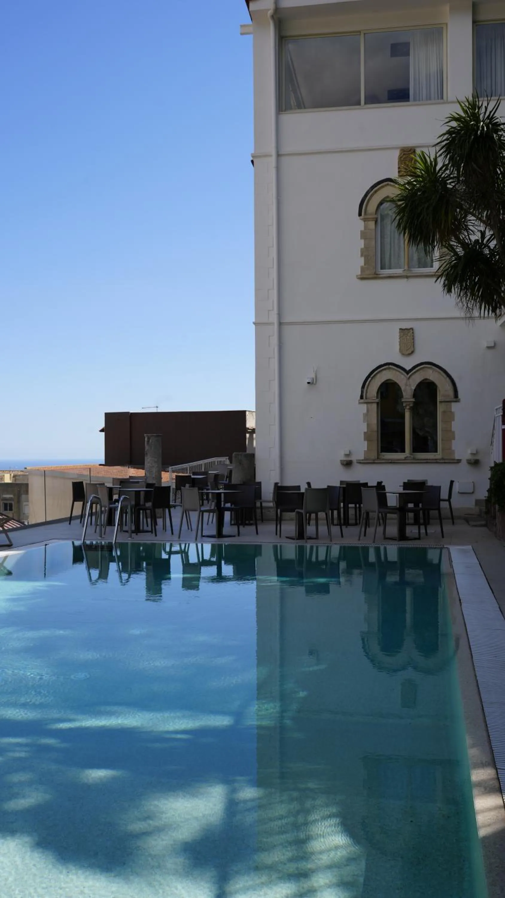 Swimming pool in Splendid Hotel Taormina