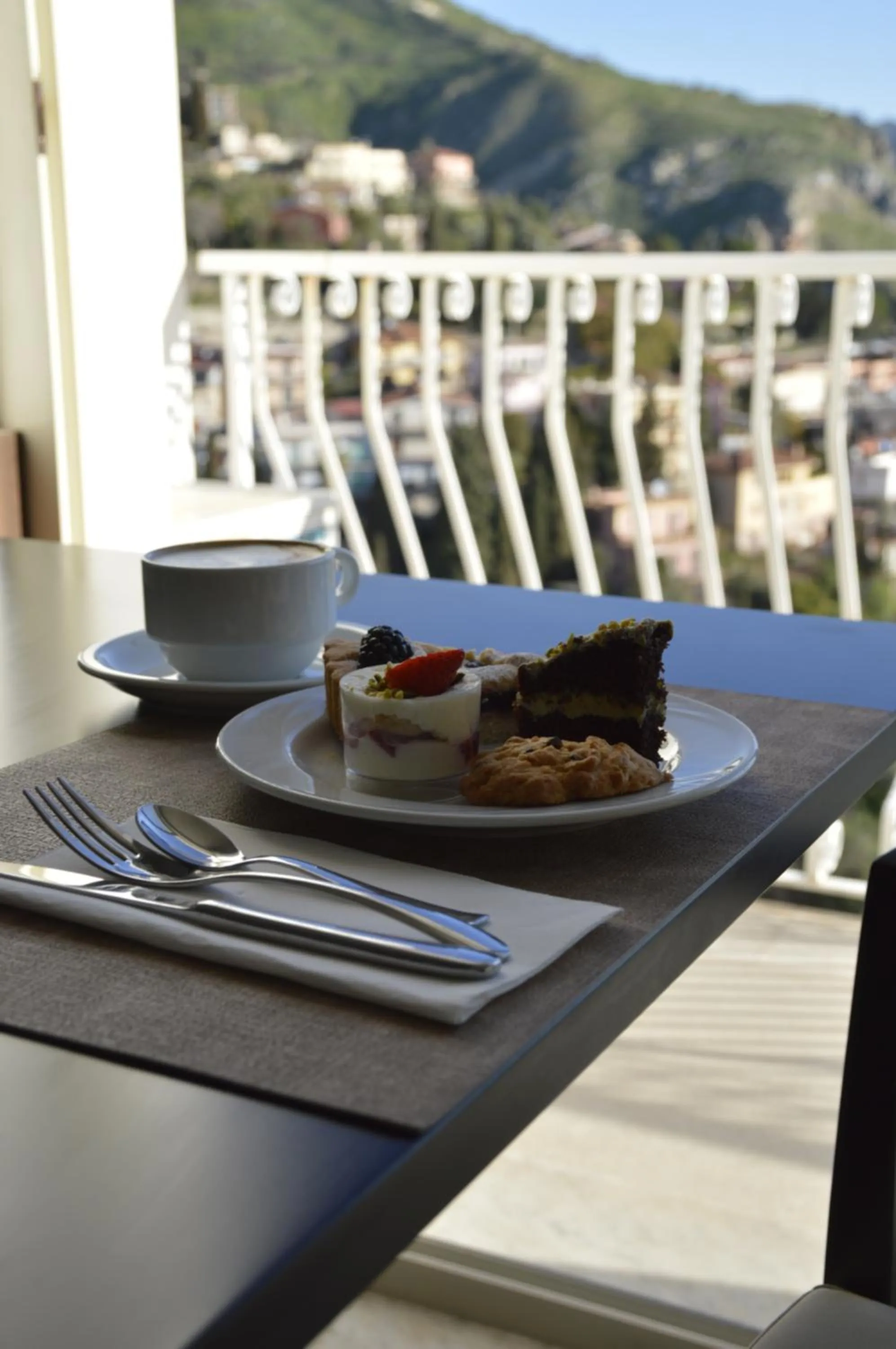 Breakfast in Splendid Hotel Taormina