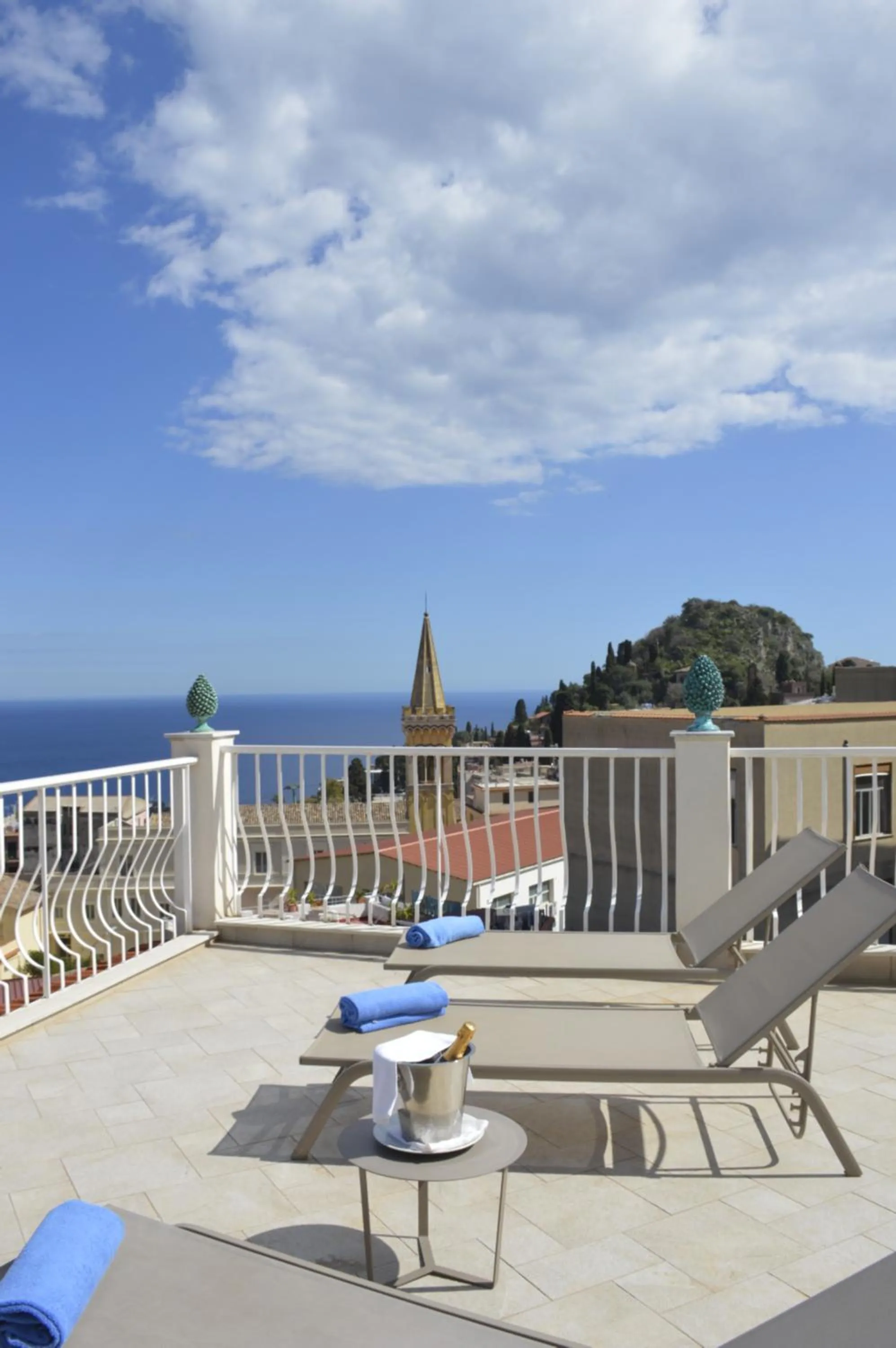 Solarium in Splendid Hotel Taormina