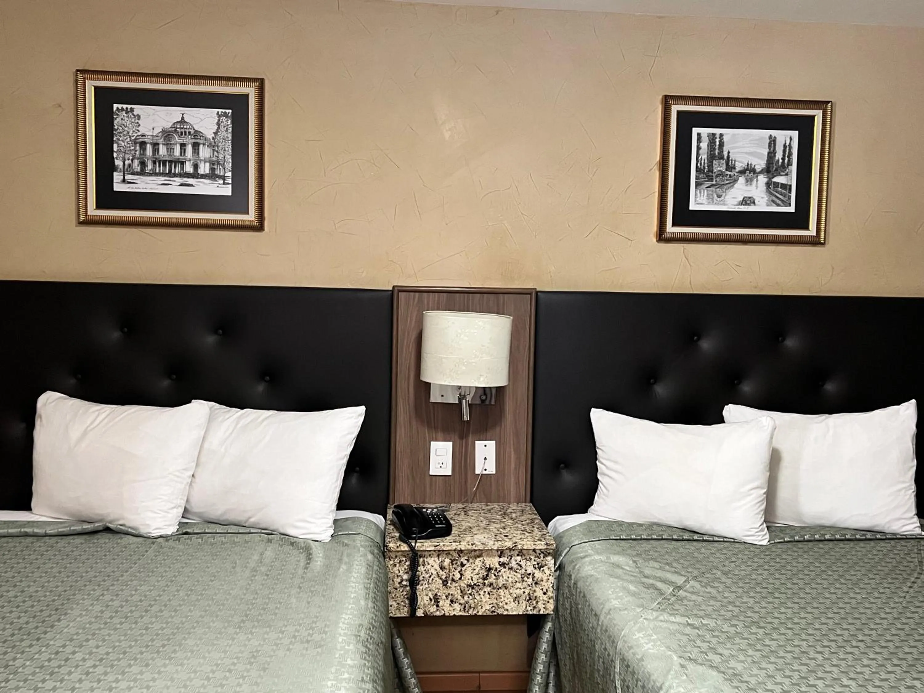 Bedroom, Bed in Hotel Castropol