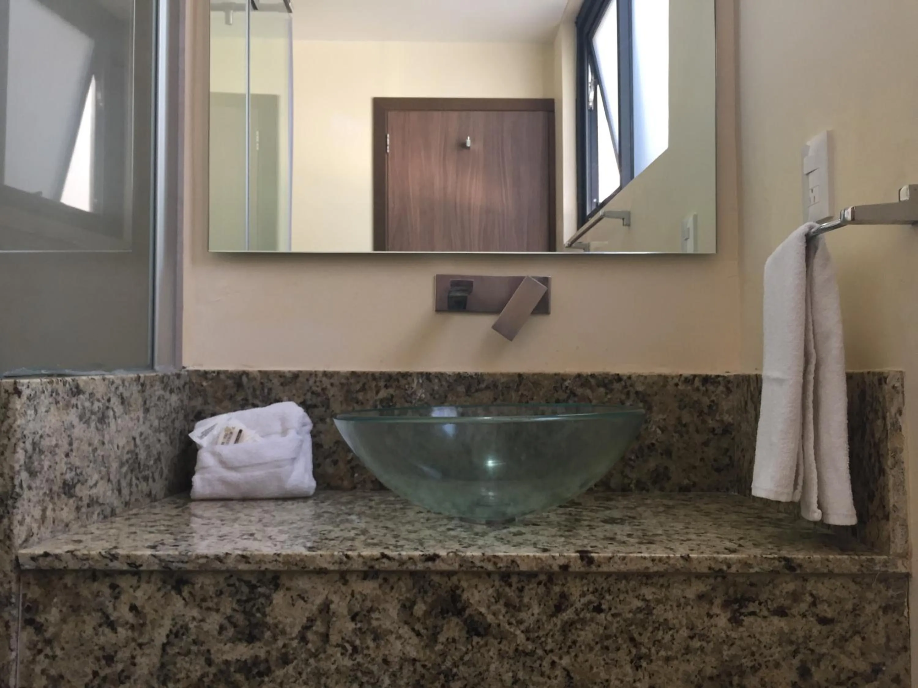 Bathroom in Hotel Castropol