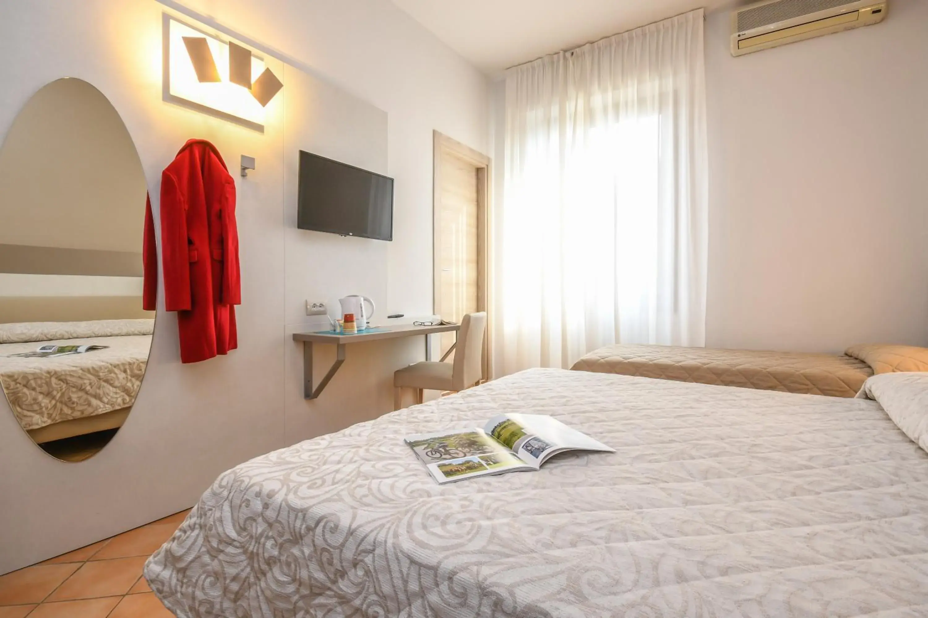 Bedroom, Bed in Hotel Riel Bedroom, Bed in Hotel Riel