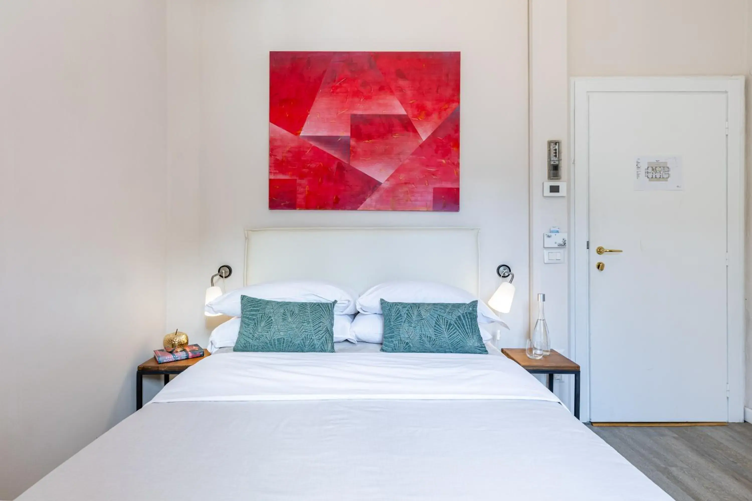 Bed in Hotel Il Perlo Bed in Hotel Il Perlo