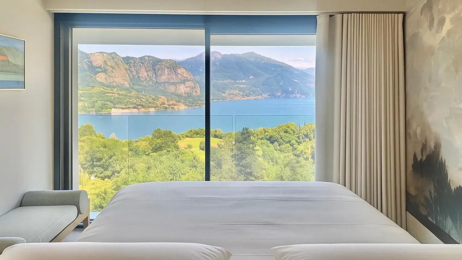 Bed in Hotel Il Perlo Bed in Hotel Il Perlo